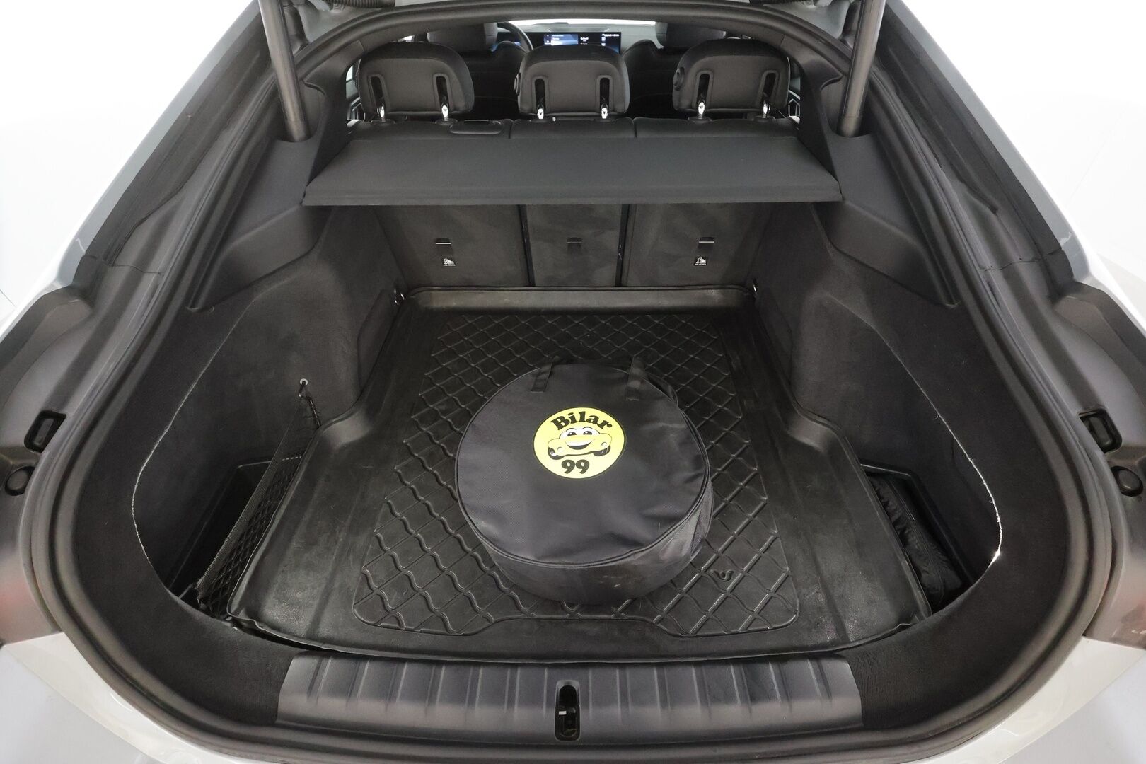 BMW I4 2024 eDrive40, G26, M Sport - | ACC | Lisälämmitin | Koukku | Widescreen | sporttipenkit | P.Kamera | LED | Apple&Android | Merkkihuollettu | Kahdet Renkaat |