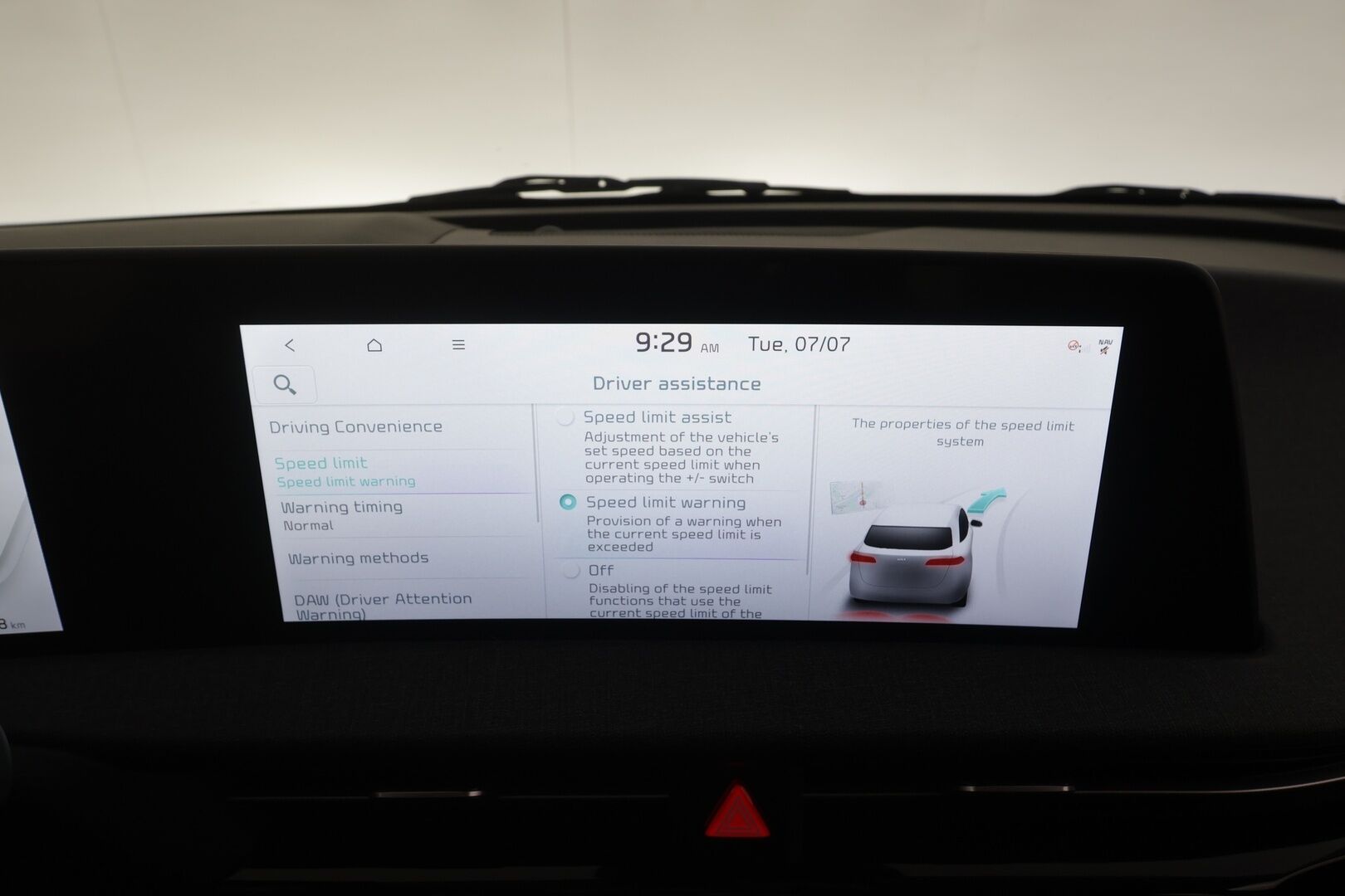 KIA EV6 2023 RWD 77 kWh 229 hv - | ACC | ILP | LED | P.Kamera | Ratinlämmitys | Puolinahat | Widescreen | Apple&Android | Merkkihuollettu | Kahdet Renkaat |