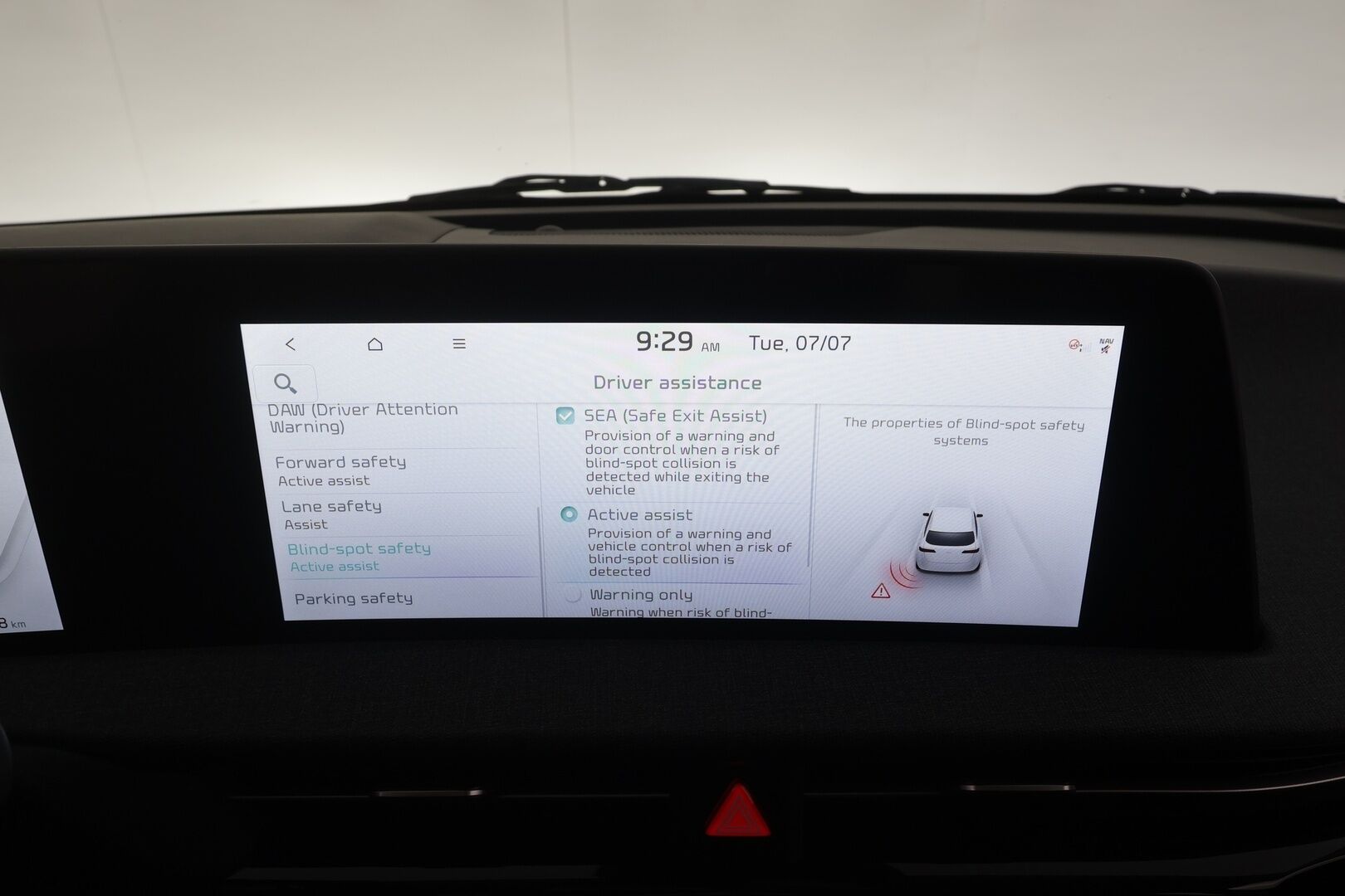 KIA EV6 2023 RWD 77 kWh 229 hv - | ACC | ILP | LED | P.Kamera | Ratinlämmitys | Puolinahat | Widescreen | Apple&Android | Merkkihuollettu | Kahdet Renkaat |