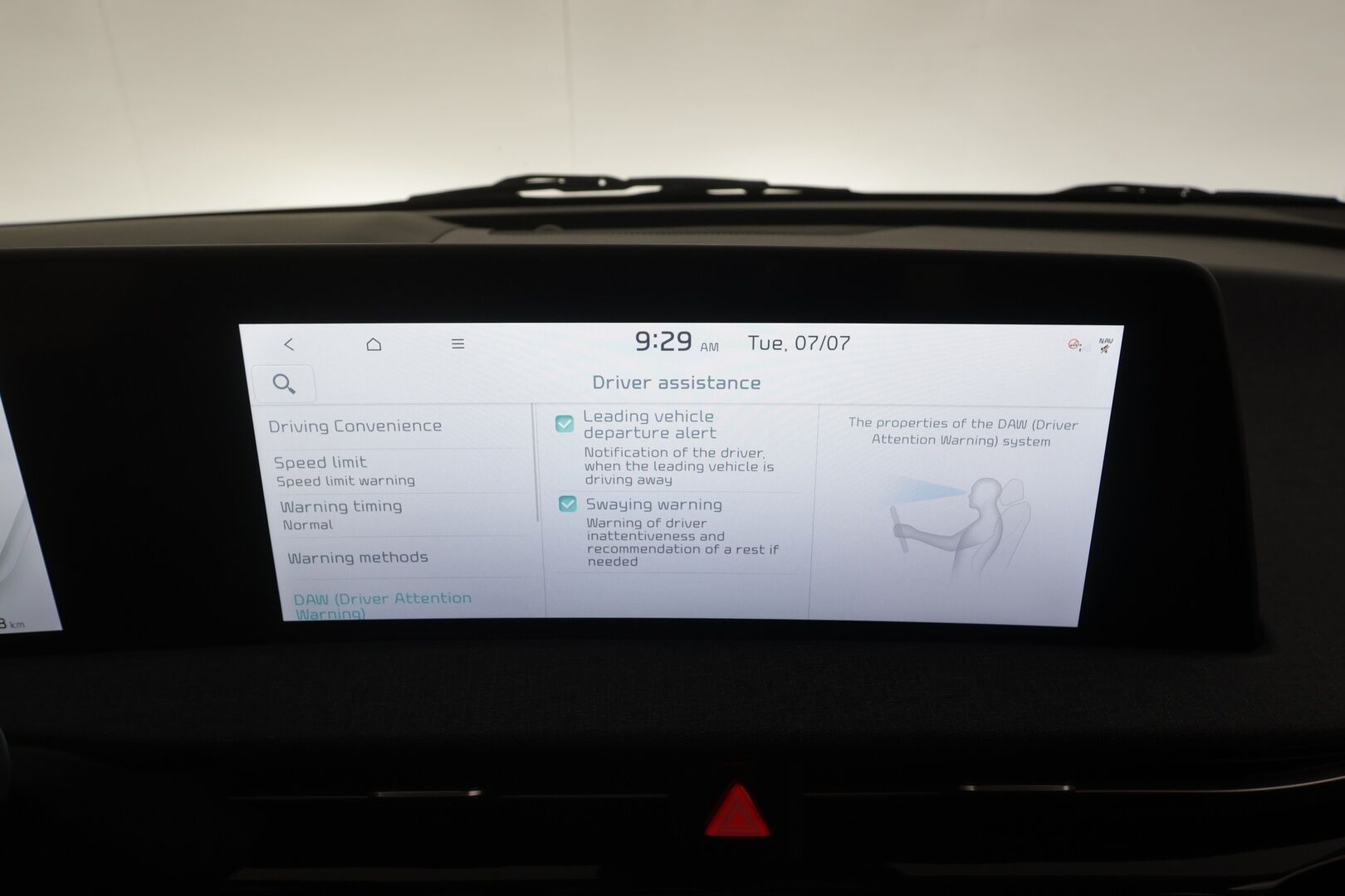 KIA EV6 2023 RWD 77 kWh 229 hv - | ACC | ILP | LED | P.Kamera | Ratinlämmitys | Puolinahat | Widescreen | Apple&Android | Merkkihuollettu | Kahdet Renkaat |
