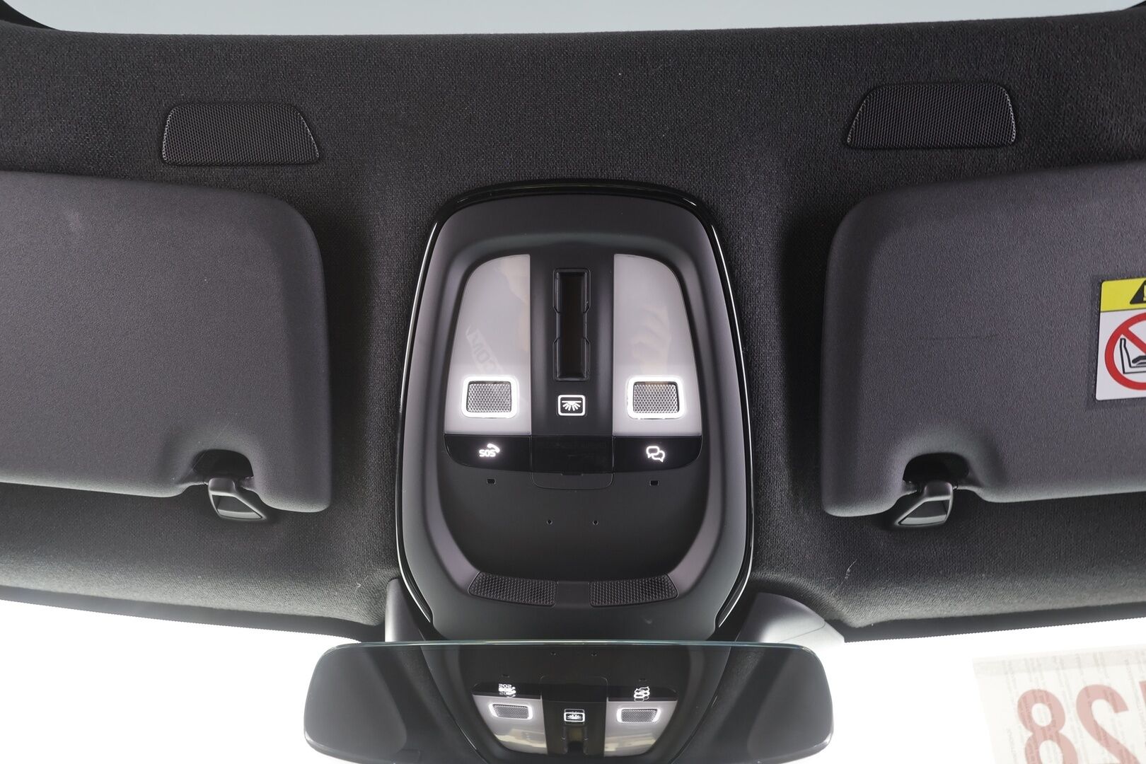 Volvo XC40 2023 Recharge Twin Ultimate - | ACC | ILP | Koukku | H/K | Panorama | 360° | Muistipenkki | Sporttipenkit | Pilot Assist | BLIS | Keyless | Merkkihuollot | ALV |