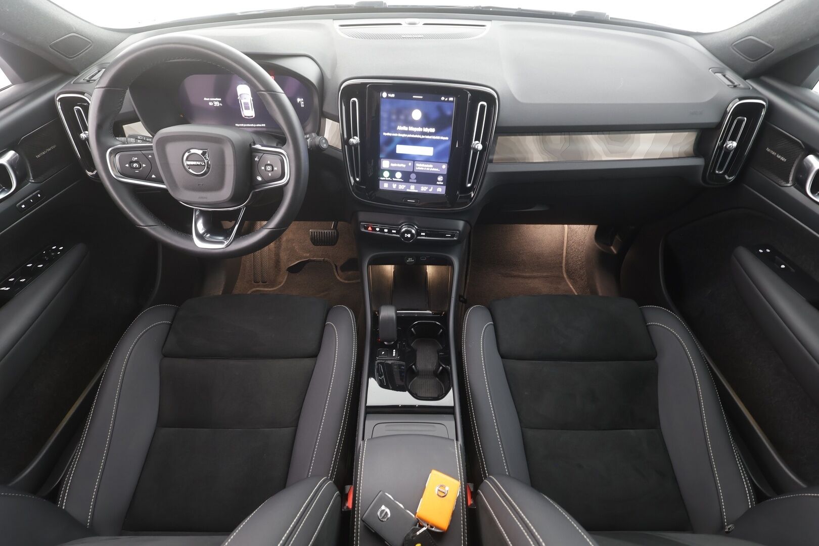 Volvo XC40 2023 Recharge Twin Ultimate - | ACC | ILP | Koukku | H/K | Panorama | 360° | Muistipenkki | Sporttipenkit | Pilot Assist | BLIS | Keyless | Merkkihuollot | ALV |