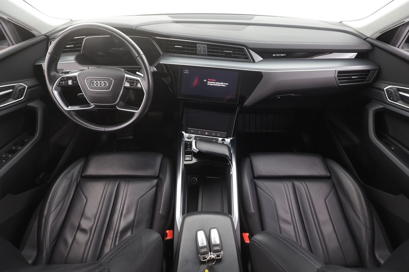 AUDI E-TRON 2023 95kWh 55 Quattro 408hv - | ACC | Lisälämmitin | Koukku | Muistipenkki | P.Kamera | Sporttinahat | Apple&Android | Merkkihuollettu | Kahdet Renkaat | Koti & Kauppalaturi |