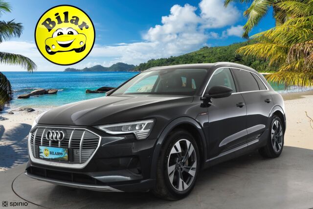 AUDI E-TRON 2023