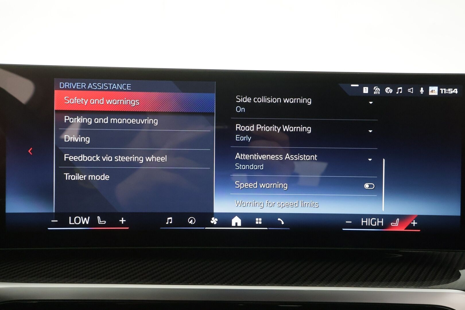 BMW I4 M50 2024 M50 Charged Plus - | ACC | Lisälämmitin | Koukku | H/K | Widescreen | HUD | Muistipenkki | 360-Kamera | LED | Sporttinahat | Comfort access | Apple&Android | Merkkihuollettu | Kahdet Renkaat |