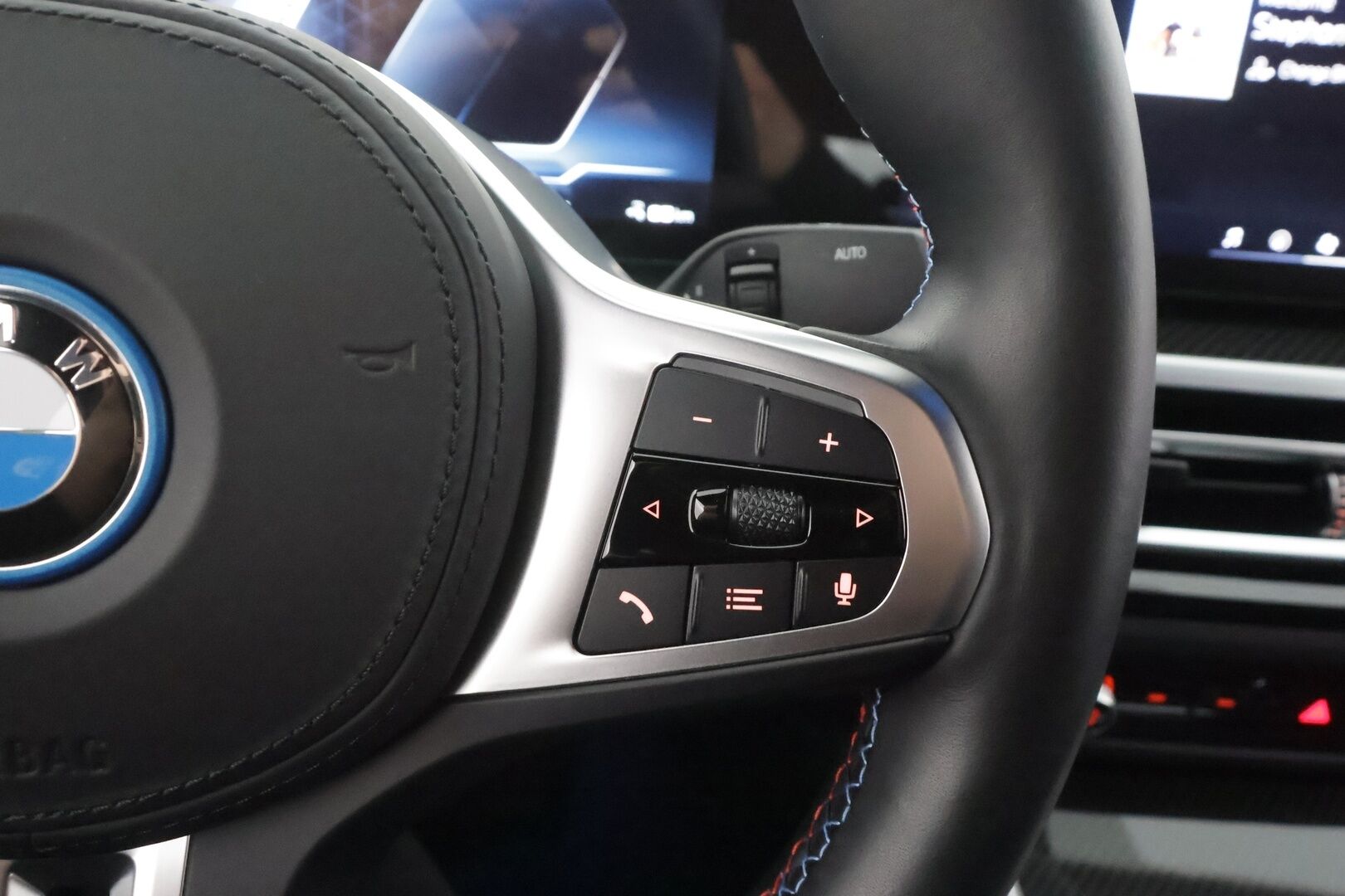 BMW I4 M50 2024 M50 Charged Plus - | ACC | Lisälämmitin | Koukku | H/K | Widescreen | HUD | Muistipenkki | 360-Kamera | LED | Sporttinahat | Comfort access | Apple&Android | Merkkihuollettu | Kahdet Renkaat |