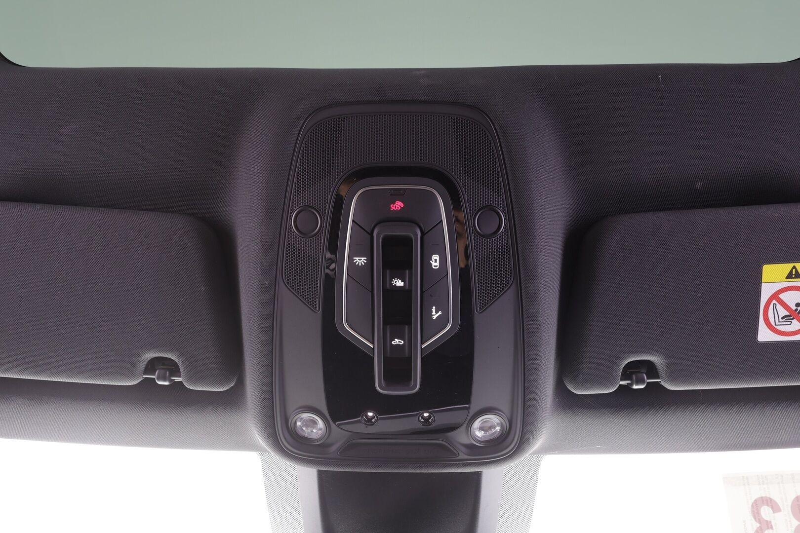 AUDI Q8 E-TRON 2024 55 Quattro S-Line - | ACC | Lisälämmitin | Koukku | Matrix-LED | Panorama | Ilma-alusta | B&O | Muistipenkki | 360-kamera | Keyless | Kahdet Renkaat | Merkkihuollettu |