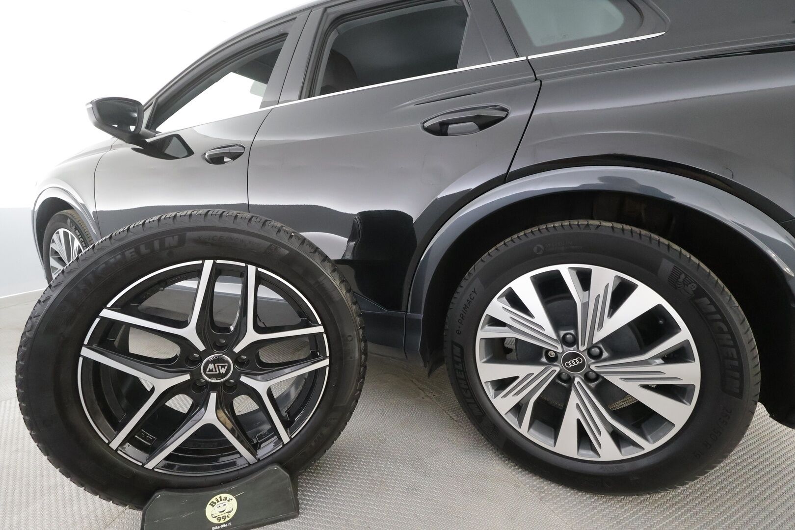 AUDI Q4 E-TRON 2022 50 e-tron quattro - | ACC | ILP | SONOS | Sporttipenkit | P.kamera | Ambient light | Sähk. takaluukku | Kaistavahti | LED | Apple & Android | 2x renkaat aluin | 