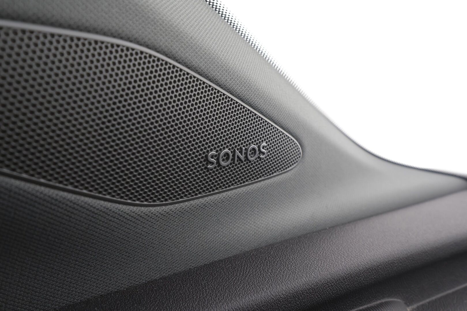 AUDI Q4 E-TRON 2022 50 e-tron quattro - | ACC | ILP | SONOS | Sporttipenkit | P.kamera | Ambient light | Sähk. takaluukku | Kaistavahti | LED | Apple & Android | 2x renkaat aluin | 