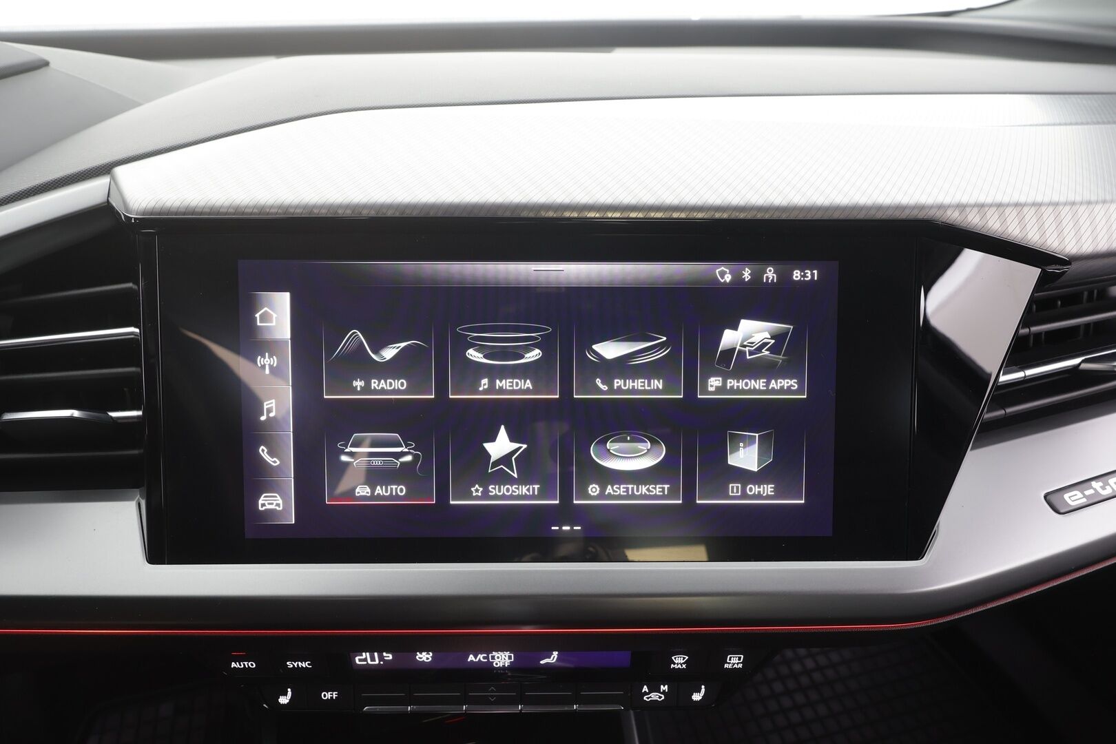 AUDI Q4 E-TRON 2022 50 e-tron quattro - | ACC | ILP | SONOS | Sporttipenkit | P.kamera | Ambient light | Sähk. takaluukku | Kaistavahti | LED | Apple & Android | 2x renkaat aluin | 