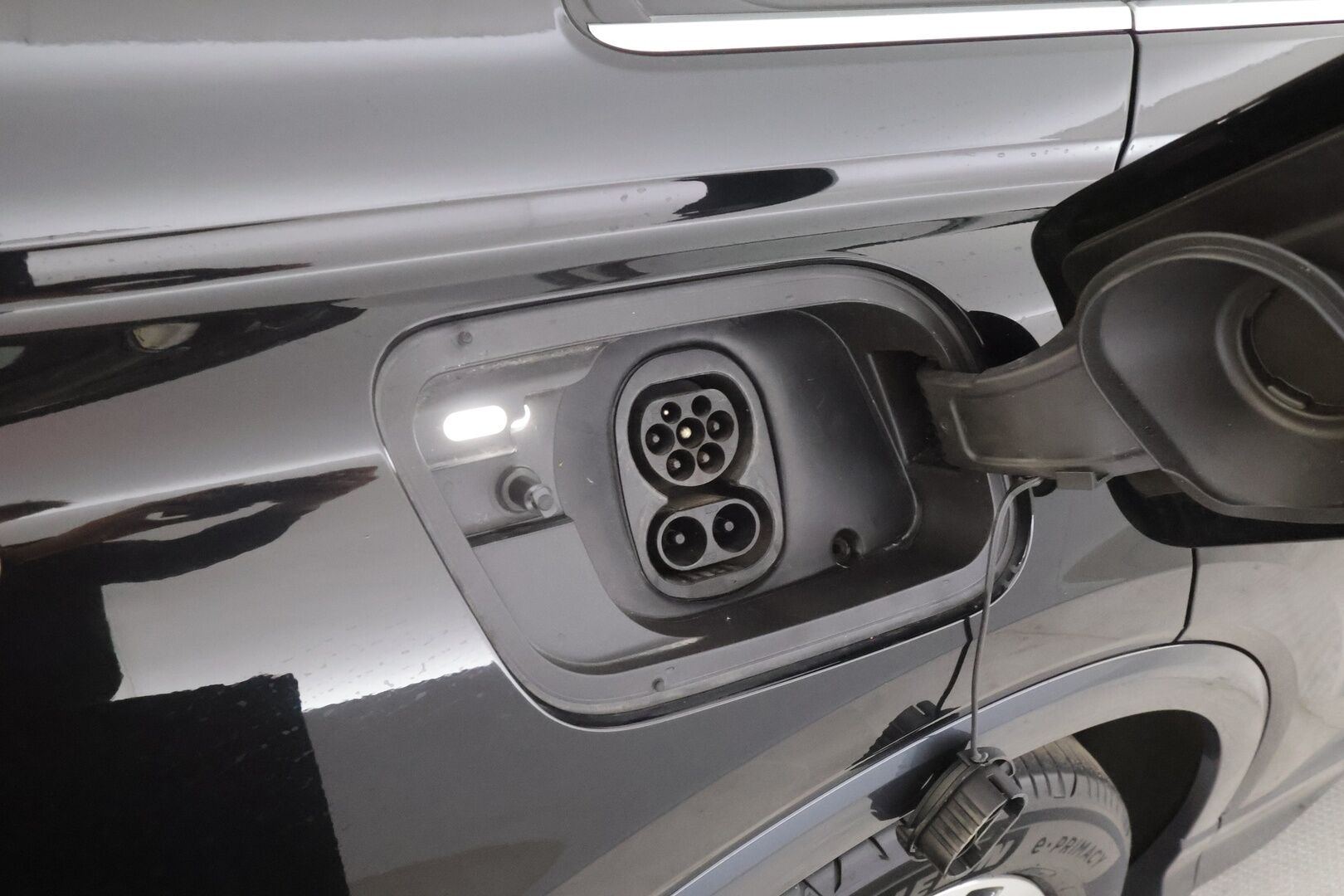 AUDI Q4 E-TRON 2022 50 e-tron quattro - | ACC | ILP | SONOS | Sporttipenkit | P.kamera | Ambient light | Sähk. takaluukku | Kaistavahti | LED | Apple & Android | 2x renkaat aluin | 