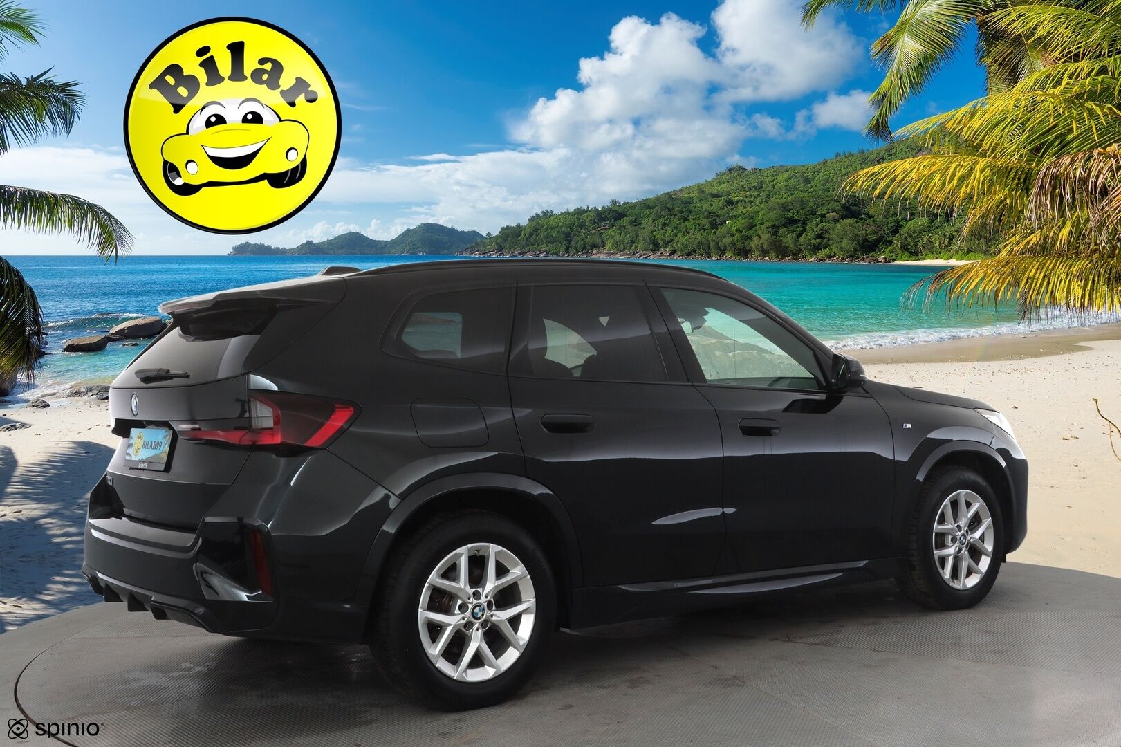 BMW iX1 2023 U11 30 xDrive Charged Plus M-Sport - | ACC | ILP | Koukku | HUD | 360° | Harman/Kardon | Hierovat sporttipenkit | Nahka-alcantara | Comfort Access | BSM | Lane Assist |