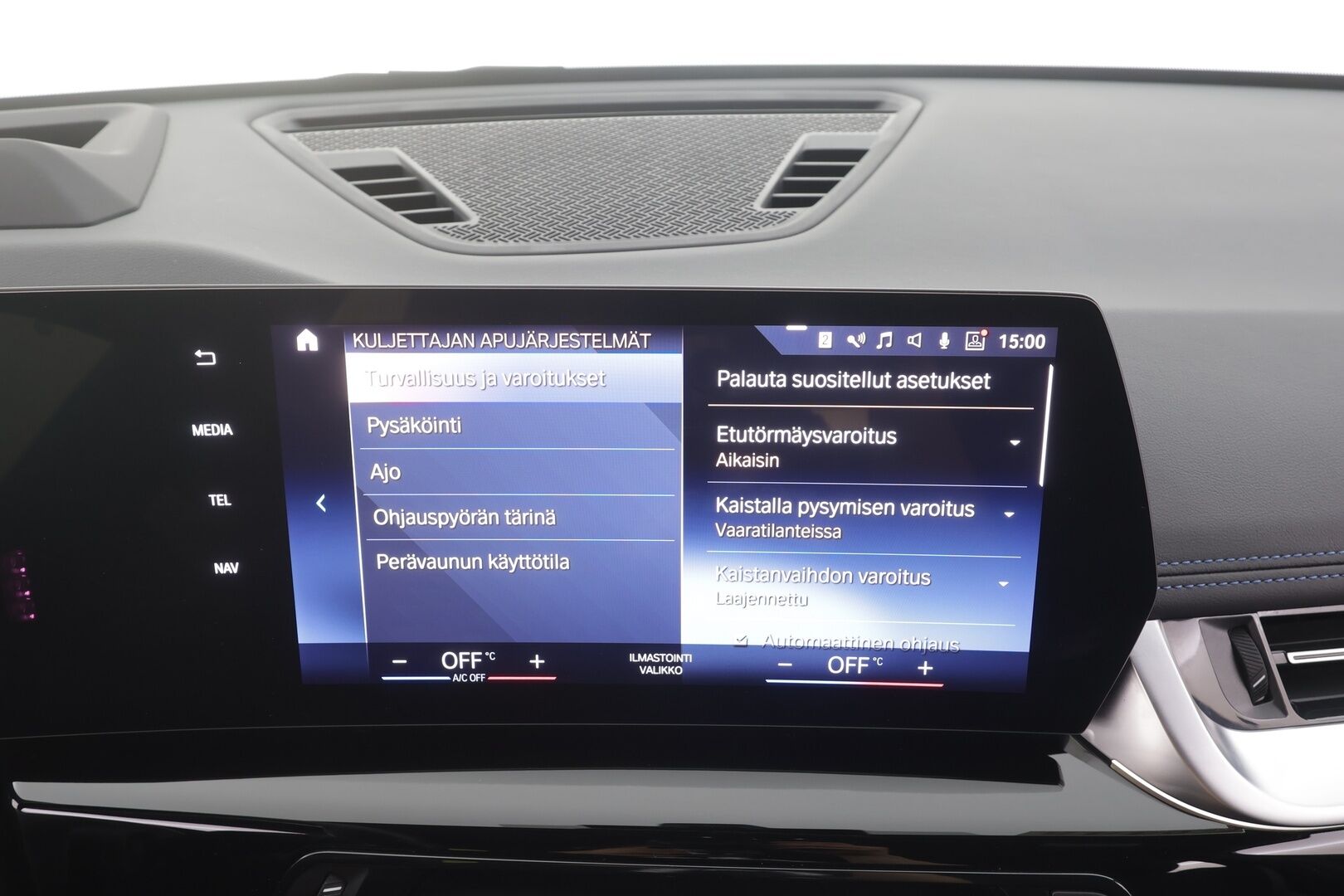 BMW iX1 2023 U11 30 xDrive Charged Plus M-Sport - | ACC | ILP | Koukku | HUD | 360° | Harman/Kardon | Hierovat sporttipenkit | Nahka-alcantara | Comfort Access | BSM | Lane Assist |