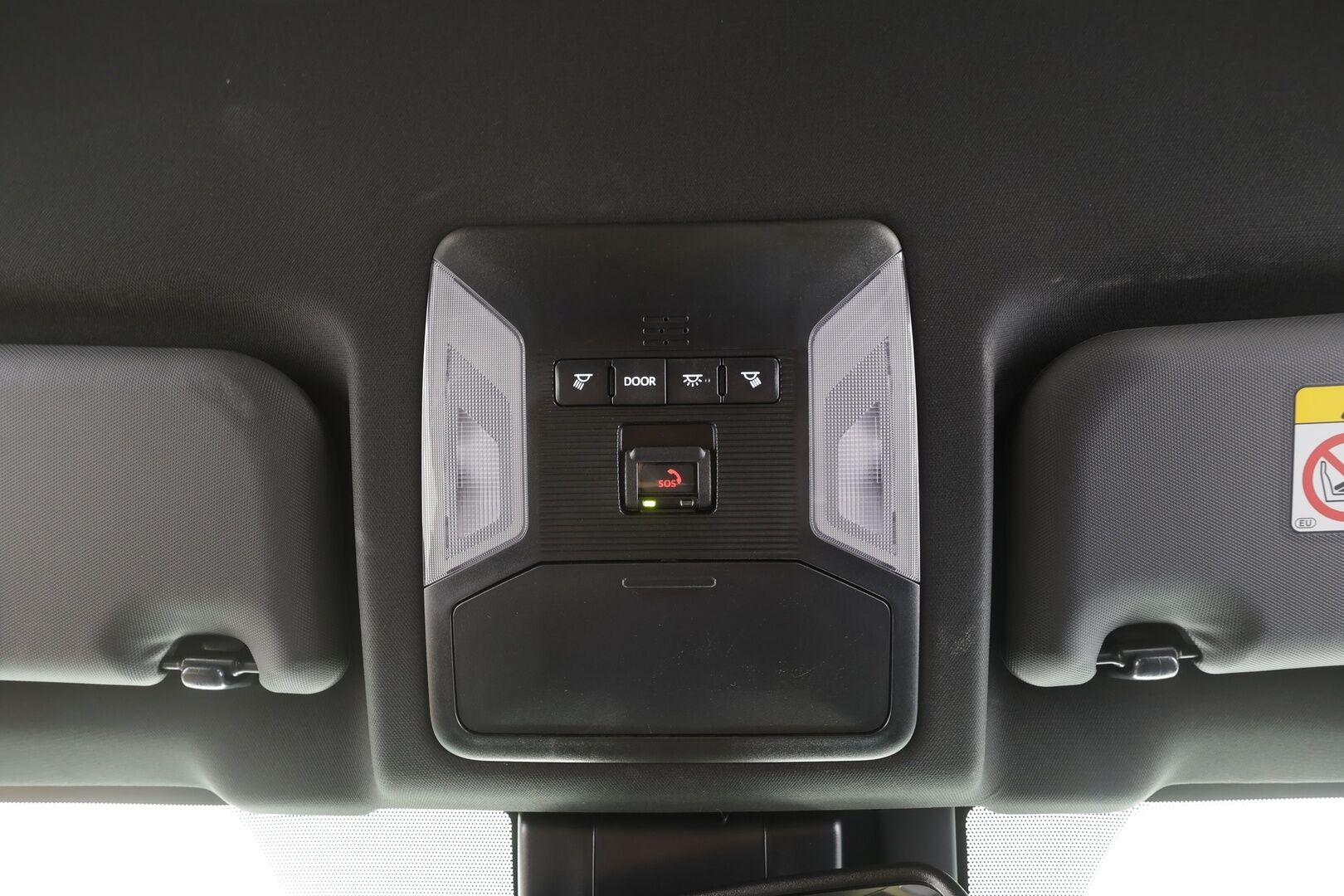 TOYOTA RAV4 PLUG-IN 2023 Hybrid 2,5 AWD-i Style - Facelift | ACC | Peruutuskamera | Lämpölasi | Puolinahkasisusta | Adapt.LED | BLIS | Digimittari | Apple&Android | Huippuvarusteet!