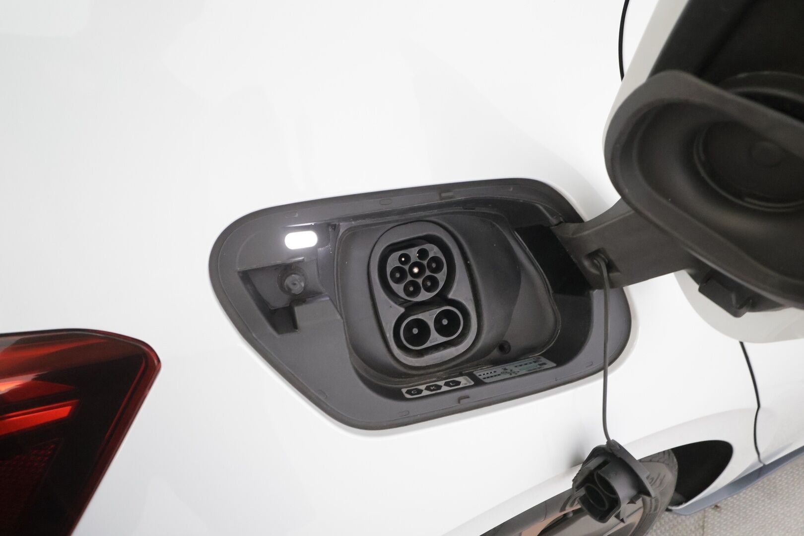 Cupra Born 2023 150 kW 58 kWh - | ACC | ILP | Side Assist | Lane Assist | P.kamera | Apple & Android | LED | Lämm. ratti | Ambient | RCTA | Road sign information | 