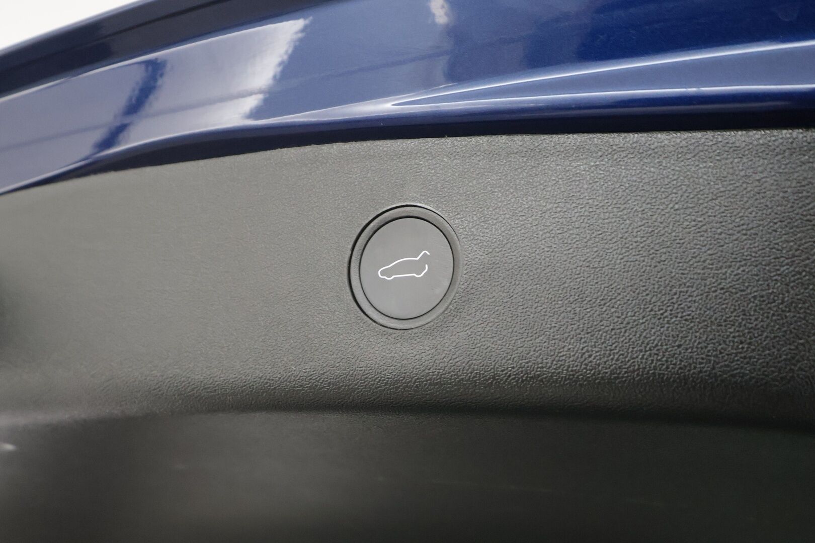 TESLA MODEL 3 2022 Long Range Dual Motor - | ACC | Koukku | ILP | Matrix-LED | Premium Audio | Lasikatto | P.kamera ja tutkat | Nahat | Muistipenkki | Autosteer | 2x renkaat aluin | ALV |