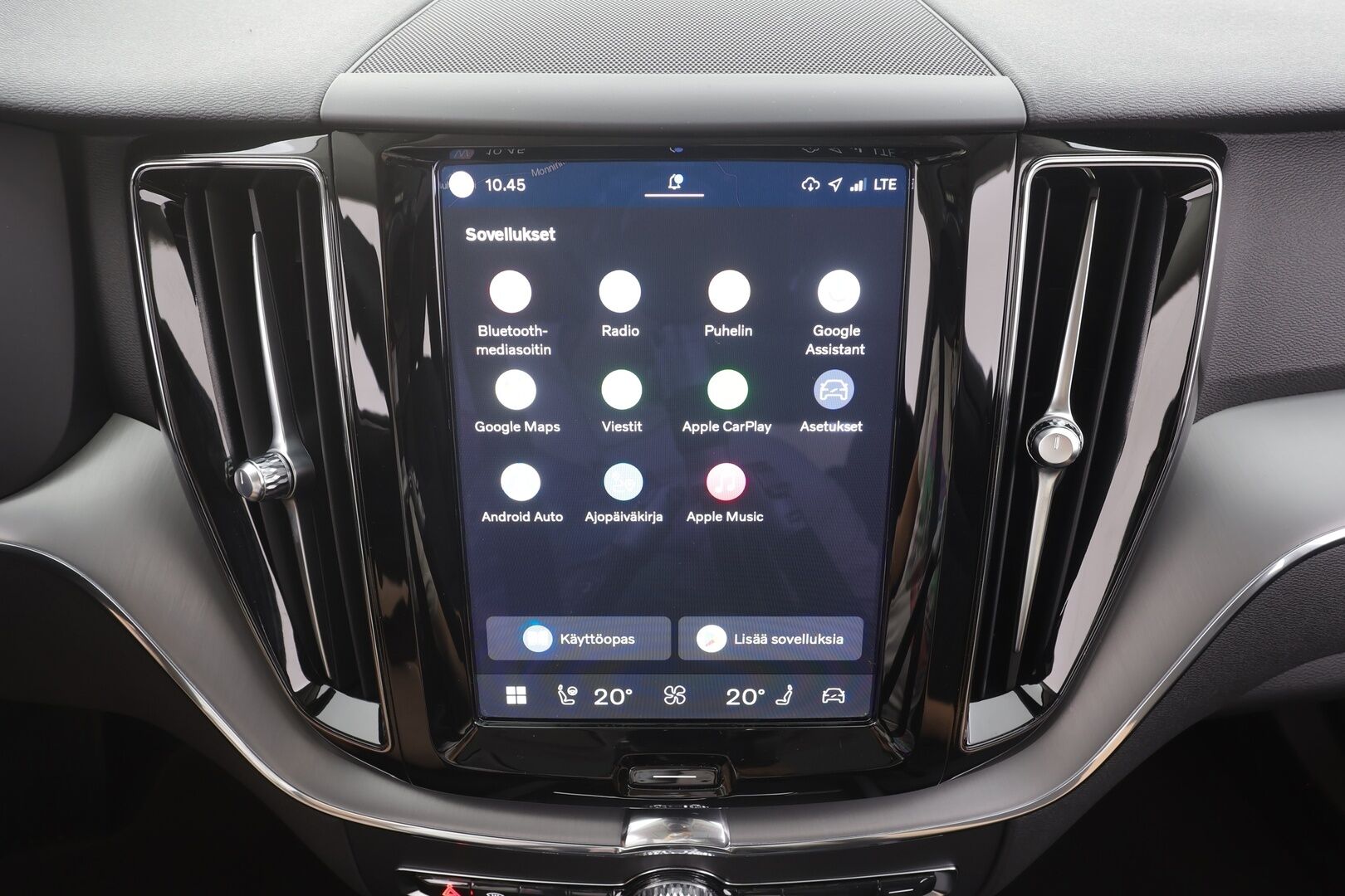 Volvo XC60 2023 T6 Recharge Long Range AWD Bright Core - | ACC | Webasto | Full-LED | Panorama | High Performance audio | Osasähköt | Keyless | P.Kamera | Apple&Android | Merkkihuollettu | Kahdet Renkaat |