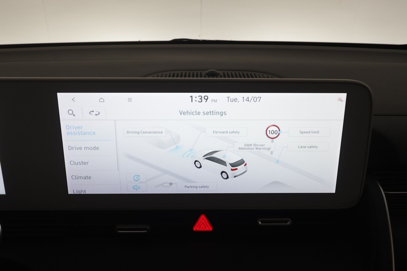 HYUNDAI IONIQ 5 2023 58 kWh AWD - | ACC | ILP | HDA | P.kamera | LED | HBA | Apple & Android | Bluetooth | Lämm. ratti | 2x kaapelit | 2x renkaat aluin | Merkkihuollot | 