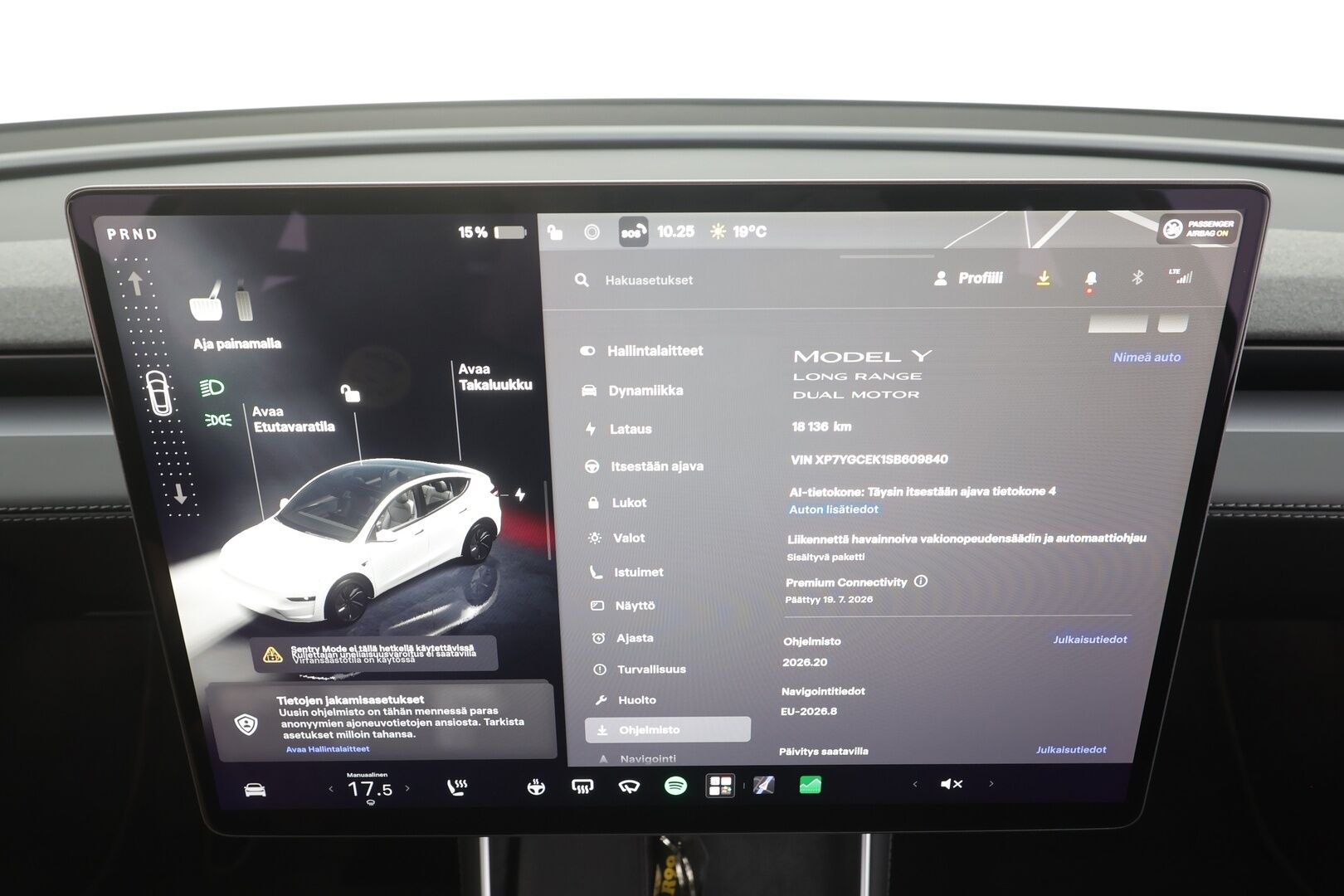 TESLA MODEL Y 2025 Long Range AWD Juniper - | ACC | ILP | Ilmastoidut sähkönahat | Matrix | Premium Audio | Lasikatto | Muistipenkki | Takanäyttö | Ambient light | Sähk. takaluukku | Lämm. ratti | 