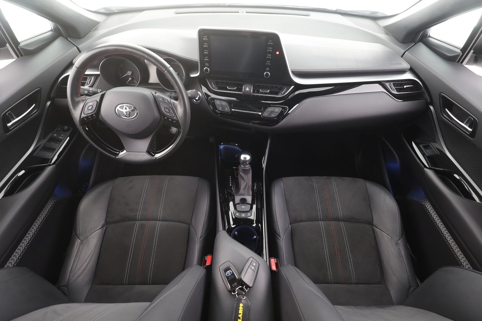 Toyota C-HR 2022 1,8 Hybrid GR Sport - | ACC | LED | P.Kamera | Sähköpenkki | Navi | Ratinlämmitys | Puolinahat | Apple&Android | 