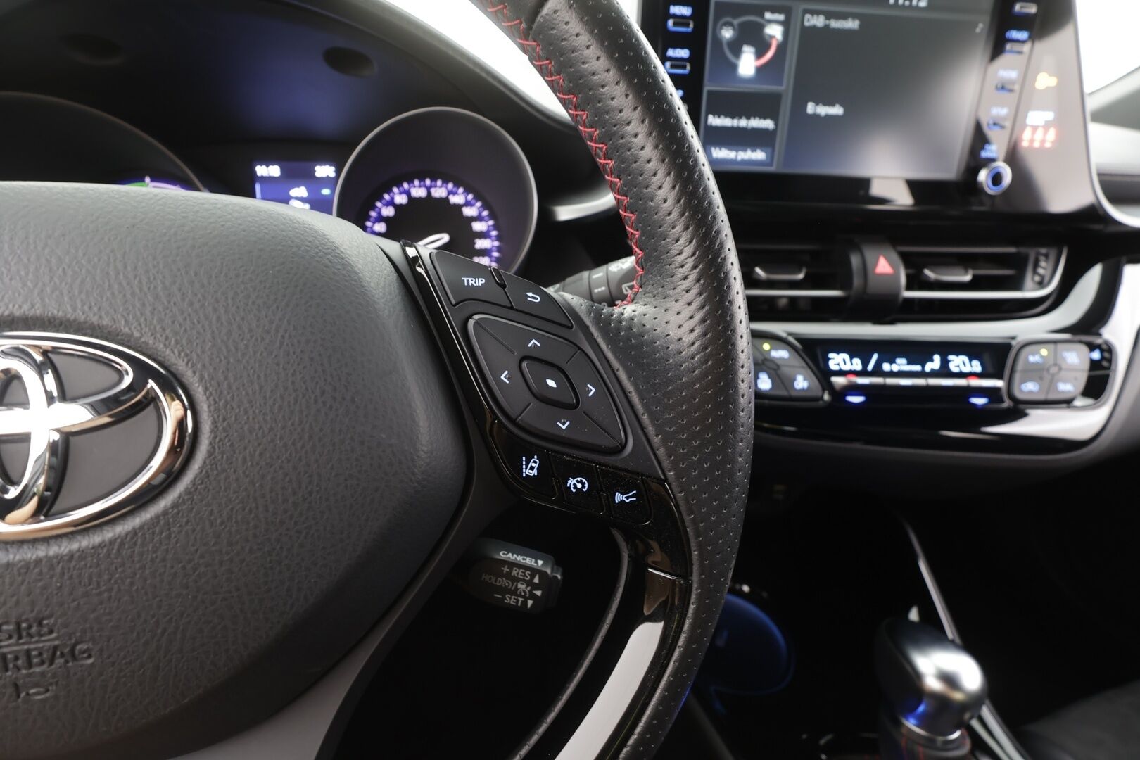 Toyota C-HR 2022 1,8 Hybrid GR Sport - | ACC | LED | P.Kamera | Sähköpenkki | Navi | Ratinlämmitys | Puolinahat | Apple&Android | 