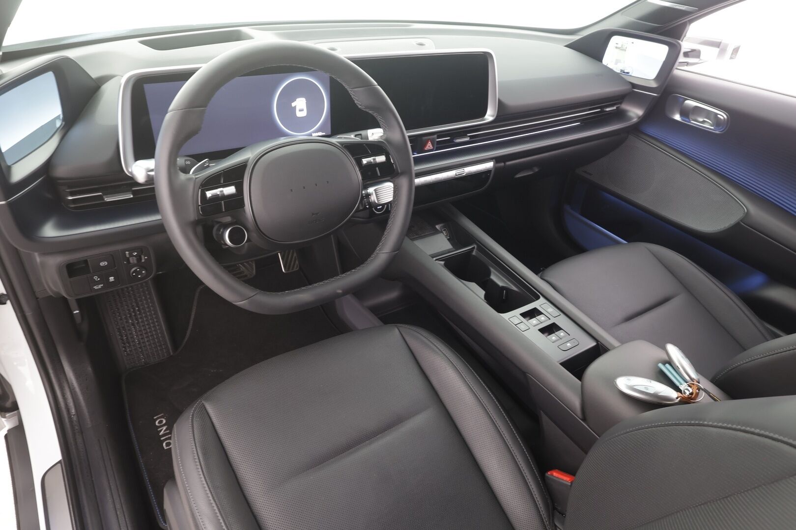 Hyundai IONIQ 6 2024 77 kWh 325 hv AWD Ultimate - | ACC | ILP | HUD | 360° | Bose | Ilm. sähkönahat | Matrix | Kamerapeilit | HDA | BSM | Ambient light | Sähk. takaluukku | Keyless | Lämm. ratti |