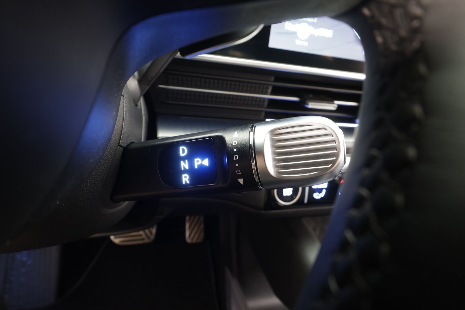 Hyundai IONIQ 6 2024 77 kWh 325 hv AWD Ultimate - | ACC | ILP | HUD | 360° | Bose | Ilm. sähkönahat | Matrix | Kamerapeilit | HDA | BSM | Ambient light | Sähk. takaluukku | Keyless | Lämm. ratti |