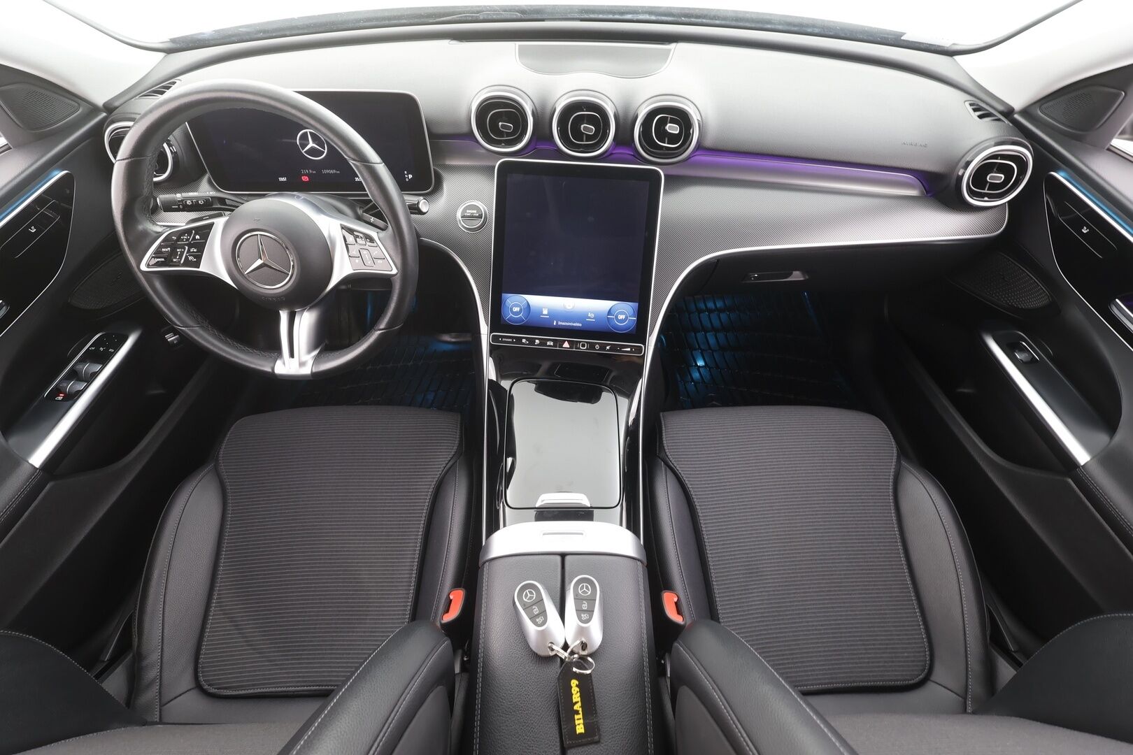 MERCEDES-BENZ C 2023 300e T a 9G-Tronic Avantgarde - | Distronic Pro | Koukku | Burmester | P.Kamera | Sähköpenkit | LED High Performance | Apple&Android | Kahdet Renkaat | Koti&Kauppalaturi |