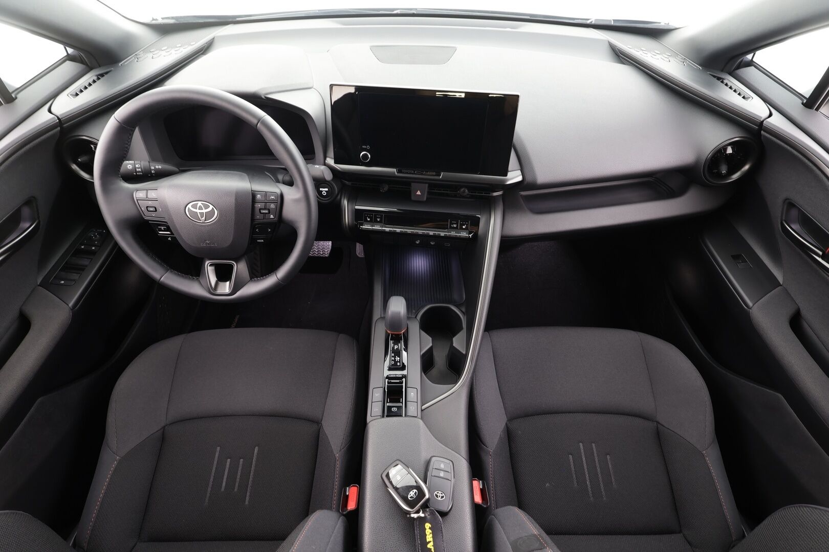 TOYOTA C-HR 2025 2,0 Plug-in Hybrid Edition - ACC | Kamera | LED | Ratinlämmitys | Keyless | Apple&Android | Kahdet renkaat alumiinivantein