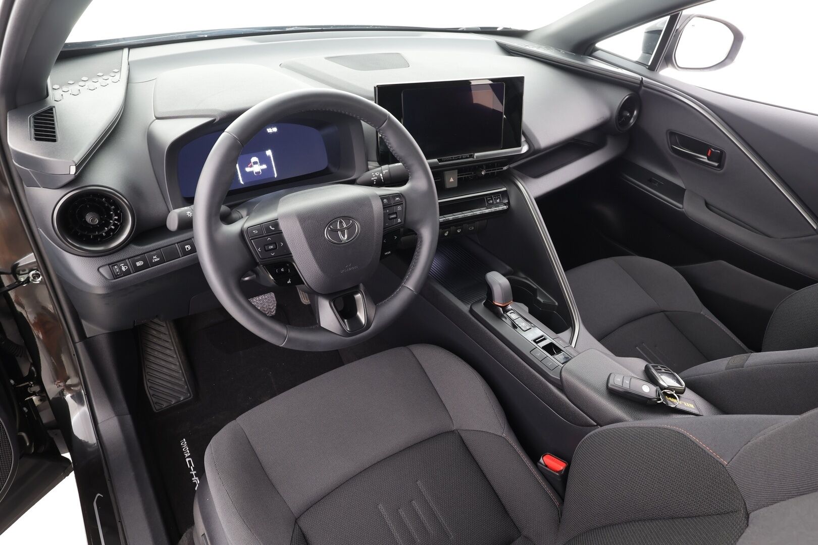 TOYOTA C-HR 2025 2,0 Plug-in Hybrid Edition - | ACC | ILP | P.kamera | Digimittaristo | Keyless | LED | BSM | RCTA | LDA | PDA | Lämm. ratti | Apple & Android | 2x renkaat aluin | ALV |