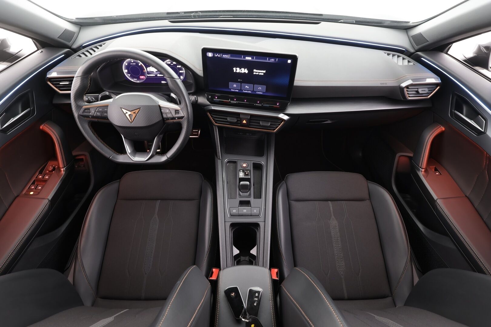 CUPRA Formentor 2024 VZ 1.4 PHEV 180 kW e-HYBRID DSG - | ACC | Koukku | DCC | Puolinahat | Sporttipenkit | Ambient | Travel Assist | Side Assist | RCTA | P.kamera | Keyless | Lämm. ratti | Merkkihuollot |