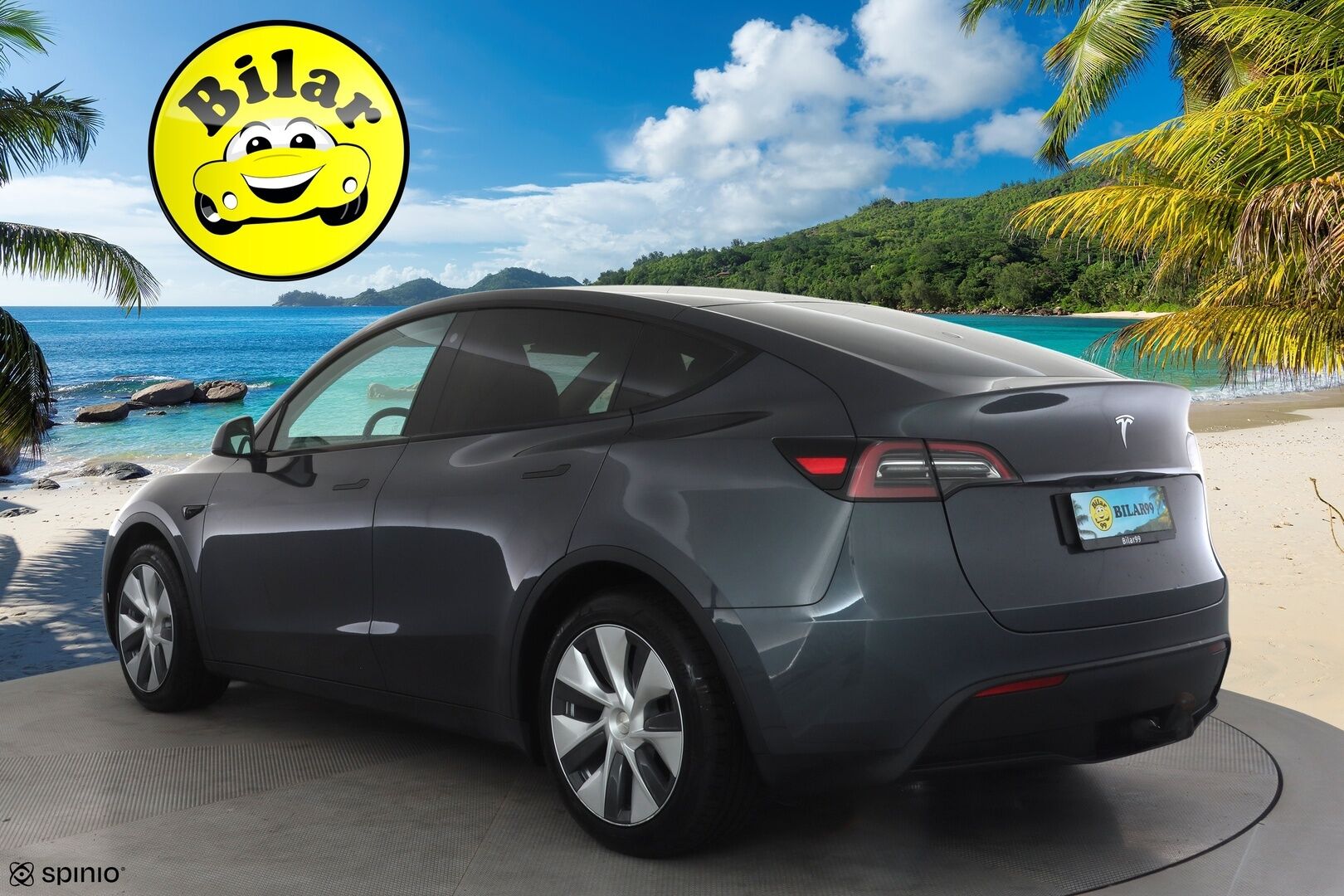 TESLA MODEL Y 2023 RWD - | ACC | ILP | Koukku | Ryzen | Matrix | Premium Audio | Lasikatto | Sähkönahat | Muistipenkki | P.kamera | Autosteer | 2x renkaat aluin | ALV |
