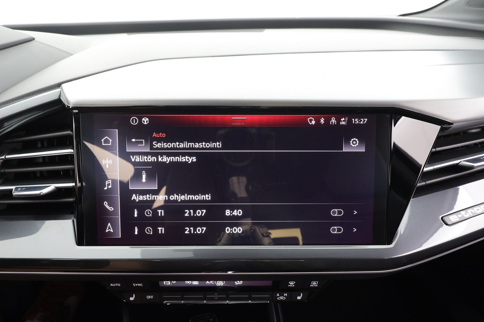 Audi Q4 e-tron 2023 35 S-line - | ACC | ILP | Matrix-LED | P.Kamera | Puolinahat | Digimittaristo | Apple&Android | Matrix-LED | Merkkihuollettu |