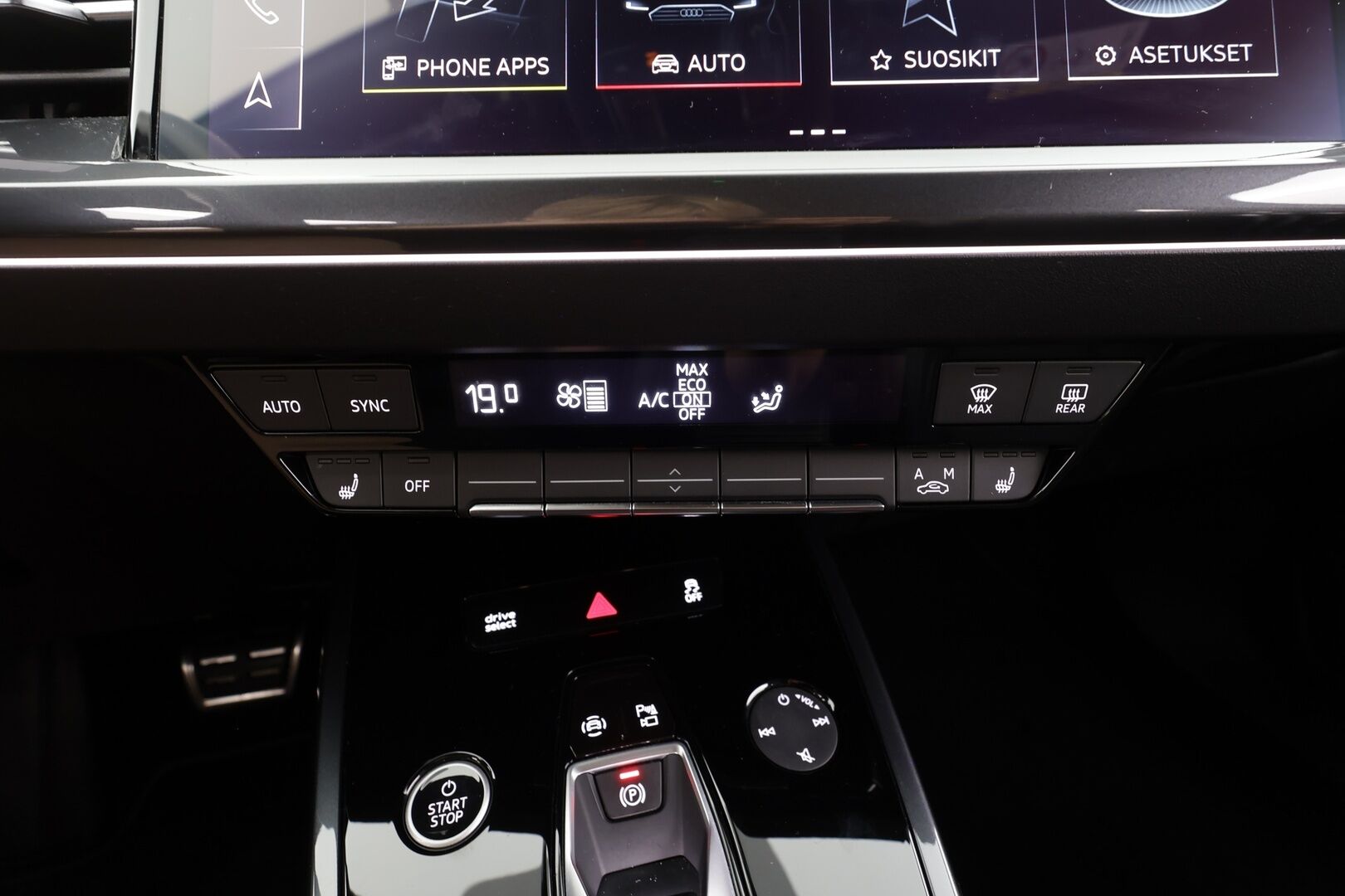 Audi Q4 e-tron 2023 35 S-line - | ACC | ILP | Matrix-LED | P.Kamera | Puolinahat | Digimittaristo | Apple&Android | Matrix-LED | Merkkihuollettu |