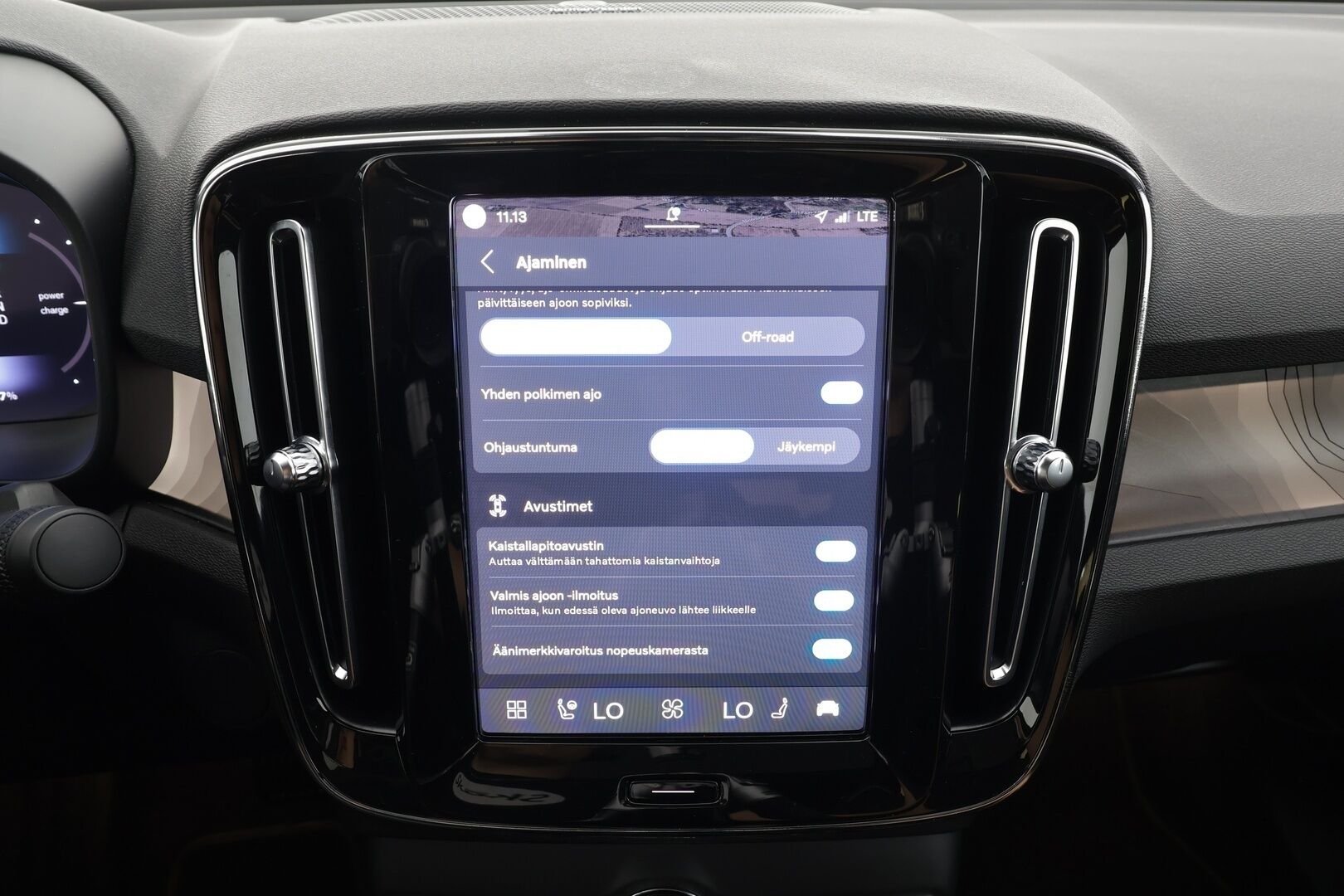 Volvo C40 2023 Recharge Twin Ultimate aut - Vetokoukku | ACC | ILP | Lasikatto | H/K | 360-kamera | Sporttipenkit | Kuskilla Muistipenkki | Ratinlämmitys | LED | Keyless | Apple&Android | 