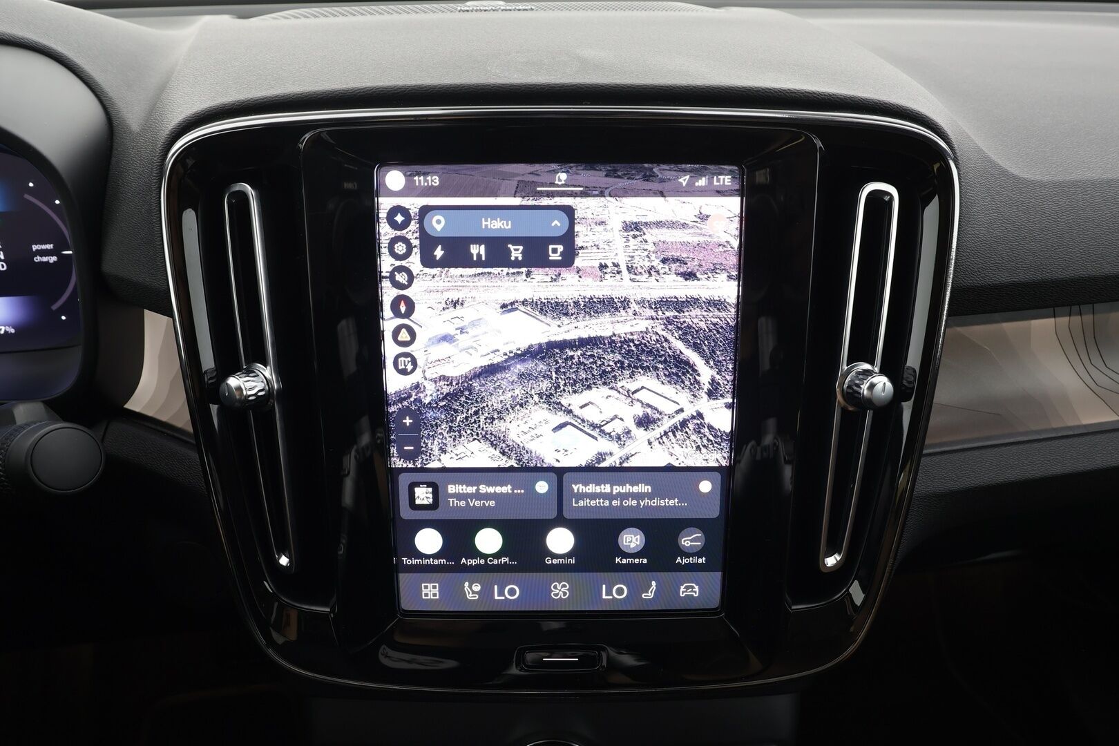 Volvo C40 2023 Recharge Twin Ultimate aut - Vetokoukku | ACC | ILP | Lasikatto | H/K | 360-kamera | Sporttipenkit | Kuskilla Muistipenkki | Ratinlämmitys | LED | Keyless | Apple&Android | 