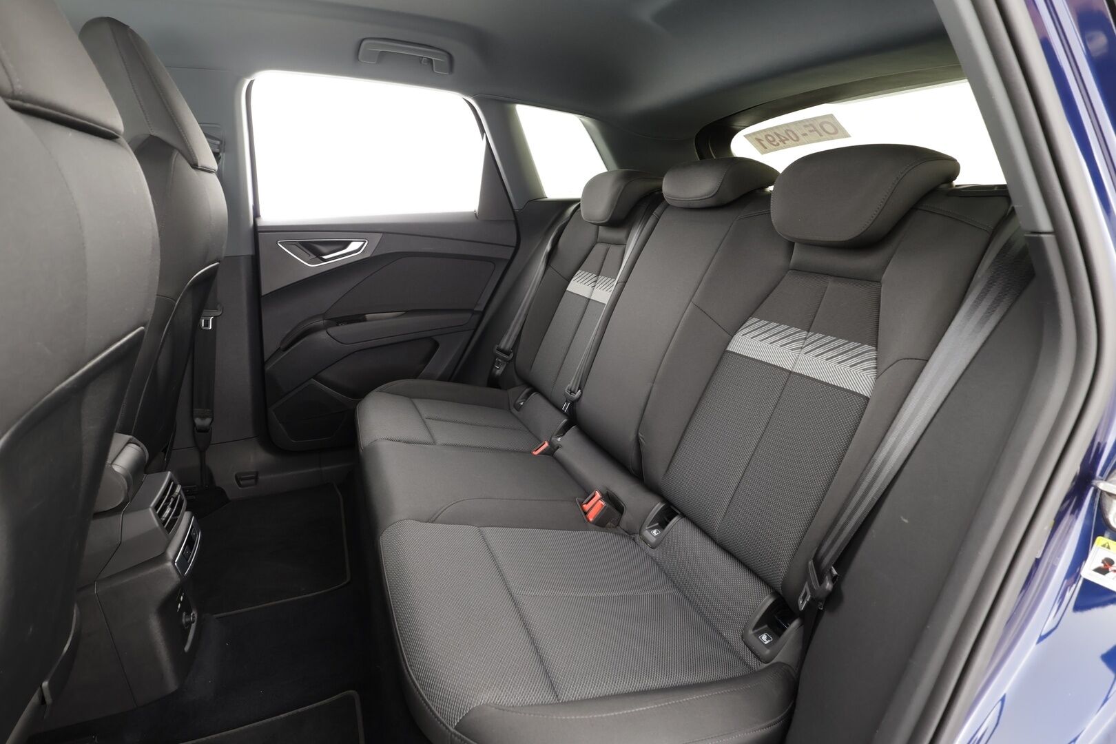 AUDI Q4 E-TRON 2023 45 e-tron quattro - | ACC | ILP | Sporttipenkit | Digimittaristo | P.kamera ja tutkat | Kaistavahti | Pre Sense | Apple & Android | LED | 2x renkaat aluin | ALV |