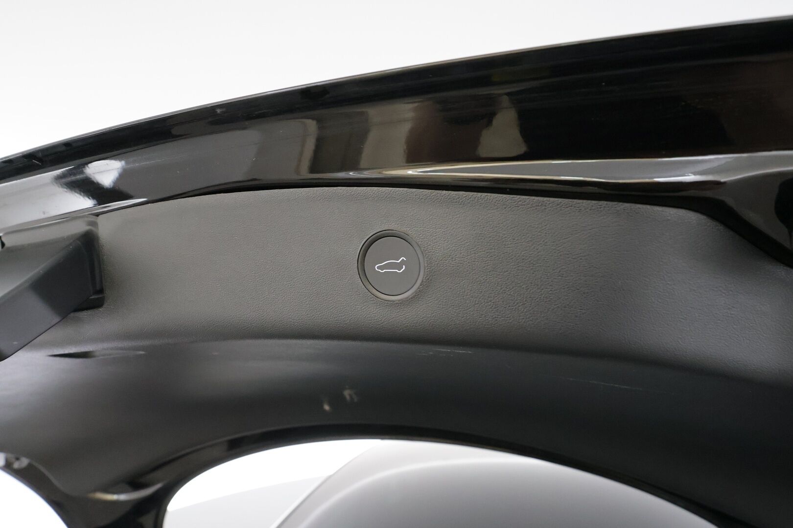 TESLA MODEL 3 2023 Performance Dual Motor - | ACC | ILP | FSD | Matrix | Lasikatto | Premium Audio | Muistipenkki | Sähkönahat | P.kamera | Sähk. takaluukku | 2x tesla alut | ALV |