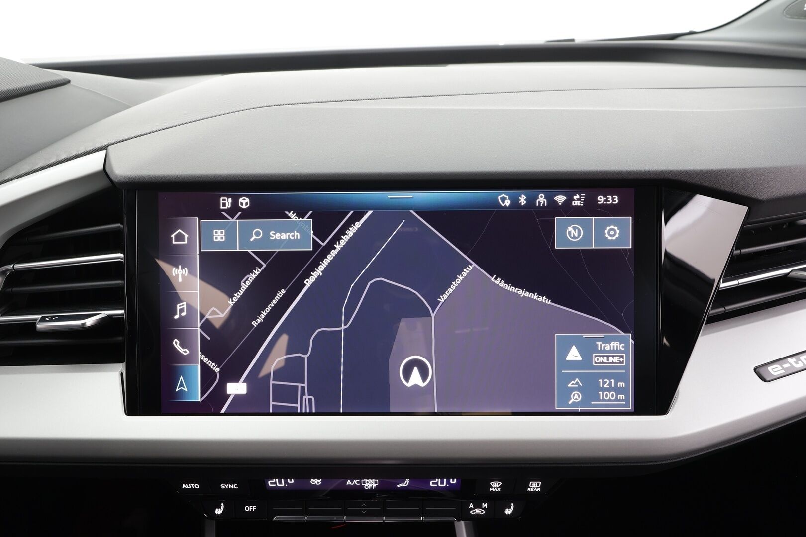 AUDI Q4 E-TRON 2025 45 e-tron quattro Proline Advanced - | Akuston esilämmitys | ACC | ILP | Koukku | Matrix-LED | Sonos | P.Kamera | Sporttipenkit | Keyless | Apple&Android | 1.Om Suomi-auto | Kahdet Renkaat | Merkkihuollettu |