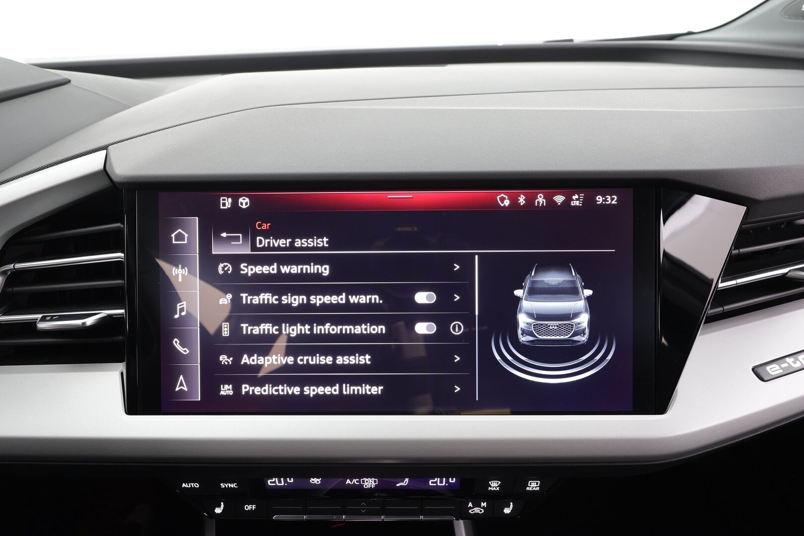 AUDI Q4 E-TRON 2025 45 e-tron quattro Proline Advanced - | Akuston esilämmitys | ACC | ILP | Koukku | Matrix-LED | Sonos | P.Kamera | Sporttipenkit | Keyless | Apple&Android | 1.Om Suomi-auto | Kahdet Renkaat | Merkkihuollettu |