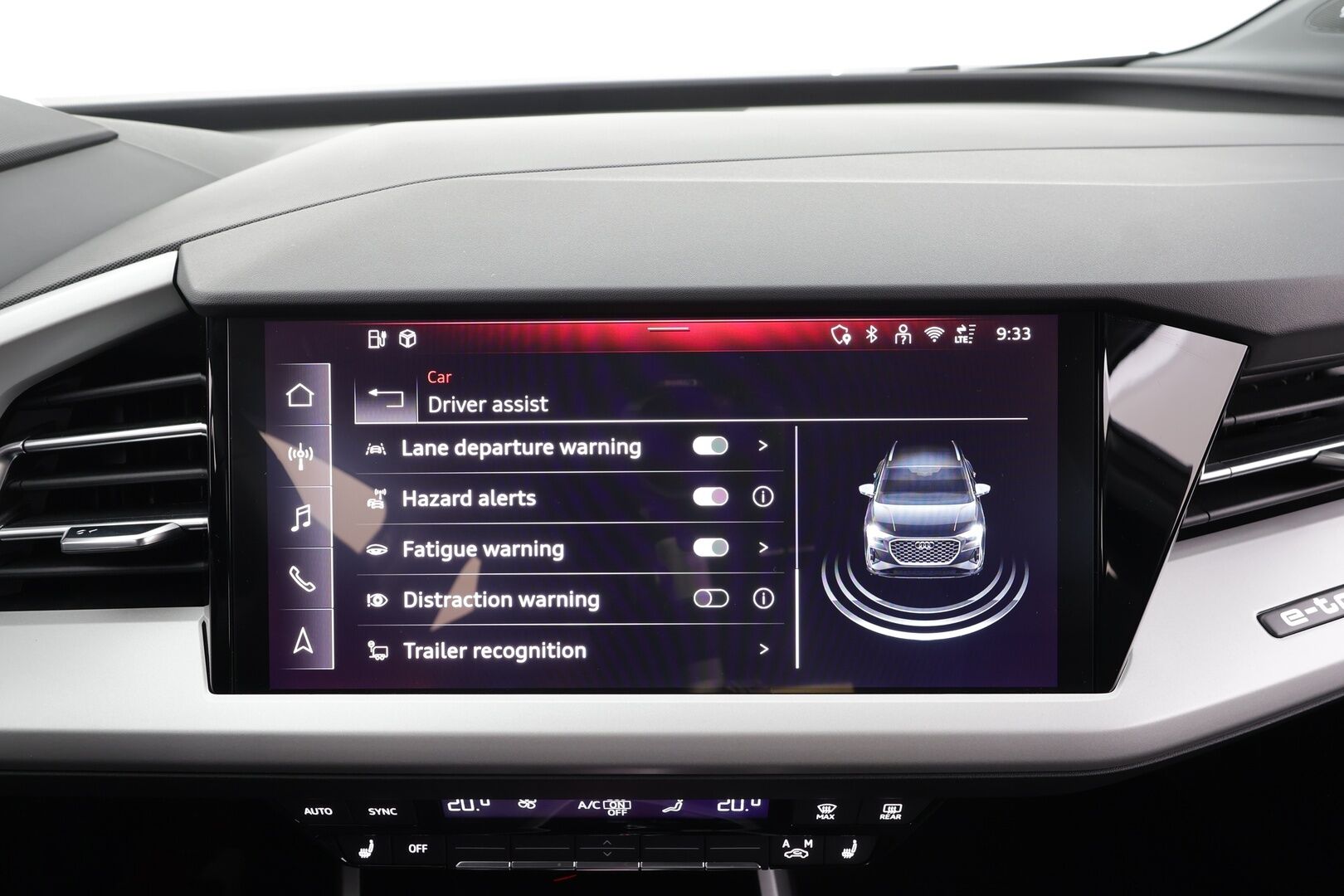 AUDI Q4 E-TRON 2025 45 e-tron quattro Proline Advanced - | Akuston esilämmitys | ACC | ILP | Koukku | Matrix-LED | Sonos | P.Kamera | Sporttipenkit | Keyless | Apple&Android | 1.Om Suomi-auto | Kahdet Renkaat | Merkkihuollettu |