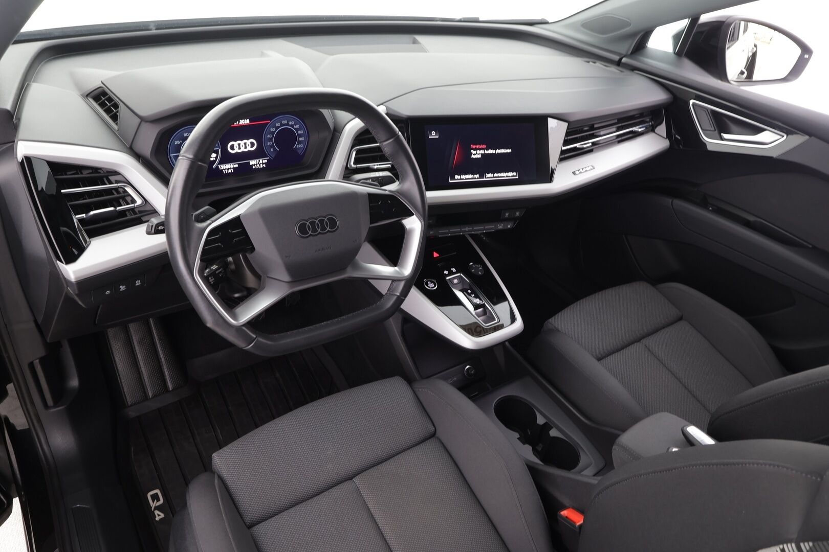 AUDI Q4 E-TRON 2023 50 e-tron quattro - | ACC | ILP | Koukku | Matrix-LED | P.Kamera | Sporttipenkit | Ratinlämmitys | Apple&Android | Kahdet Renkaat |