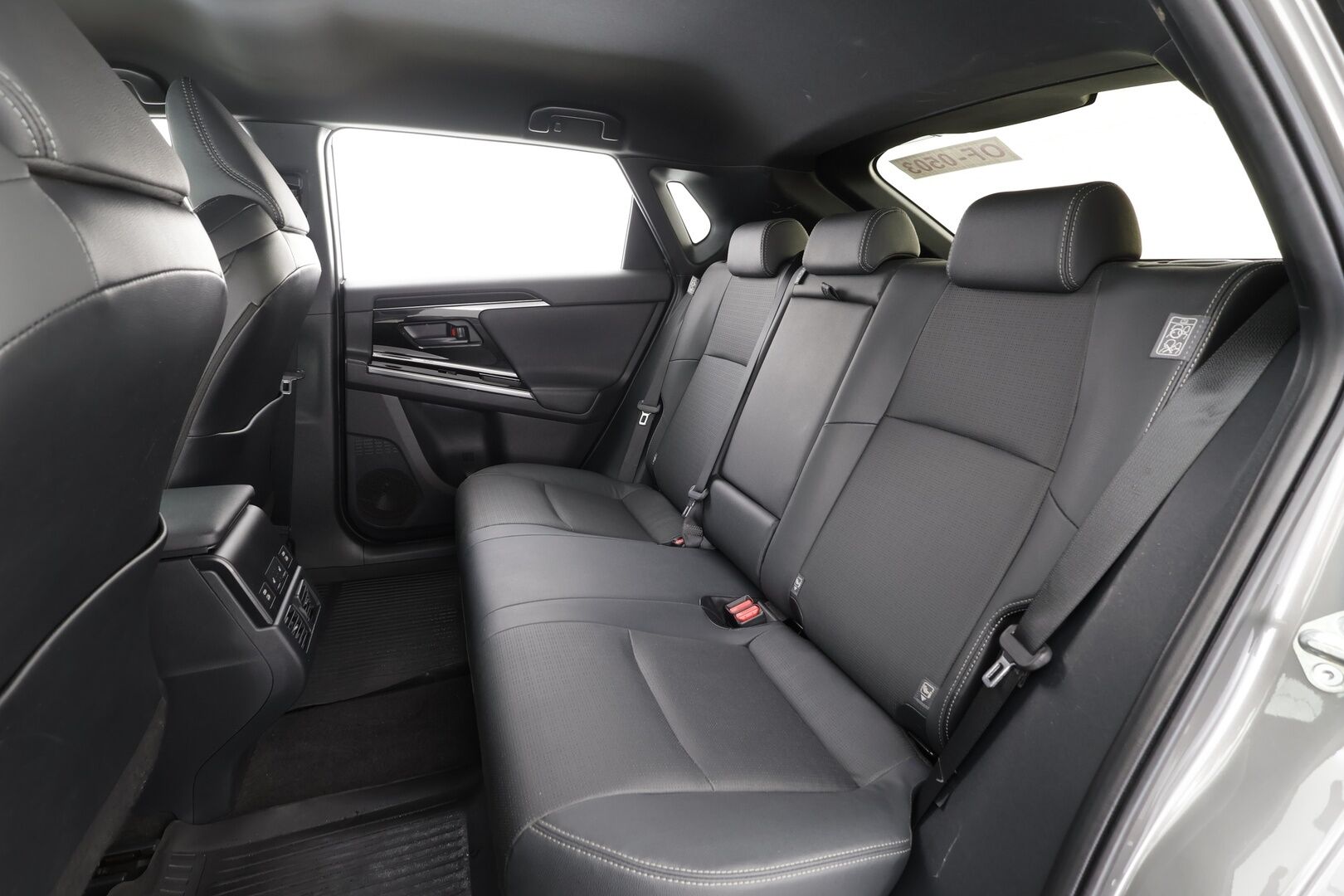 TOYOTA BZ4X 2022 Premium AWD - | ACC | ILP | Ilmastoidut nahat | Muistipenkki | JBL | 360° | AHS-LED | Lane Assist | PDA | BSM | Sähk. takaluukku | Keyless | Lämm. ratti | ALV | 