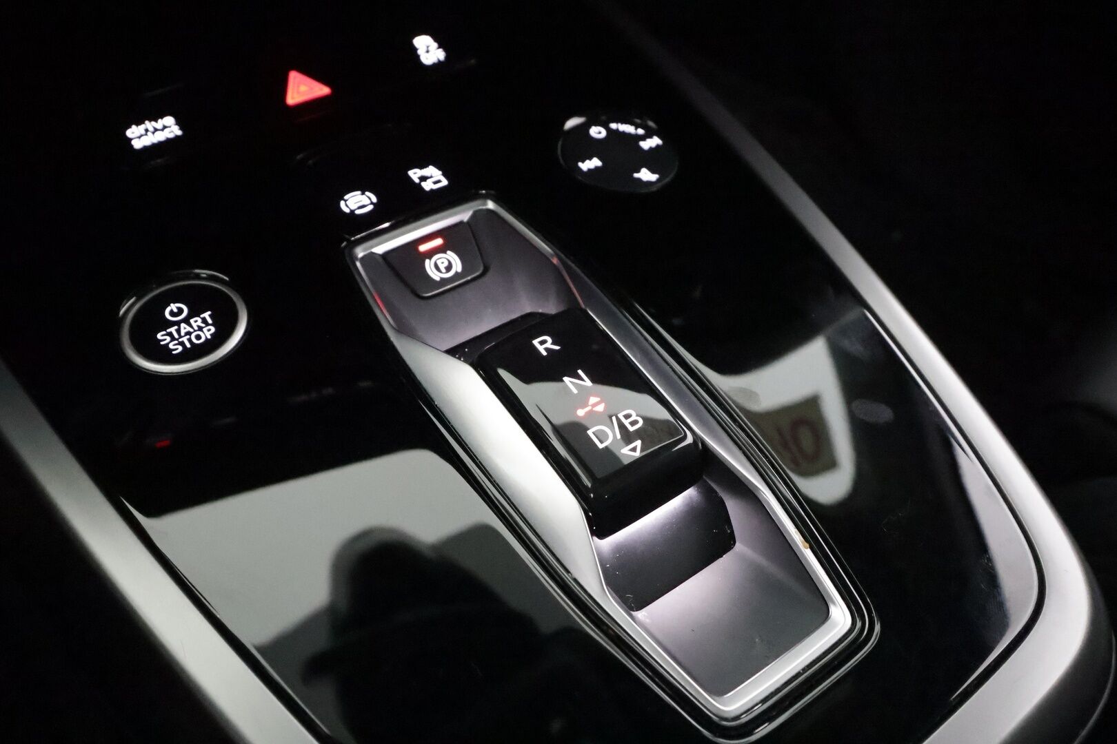 AUDI Q4 E-TRON 2023 50 Sportback Quattro - | ACC | ILP | SONOS | Sporttinahat | Panorama | Matrix-LED | Ambient light | P.kamera | Keyless | Navi | Sähk. takaluukku | ALV |