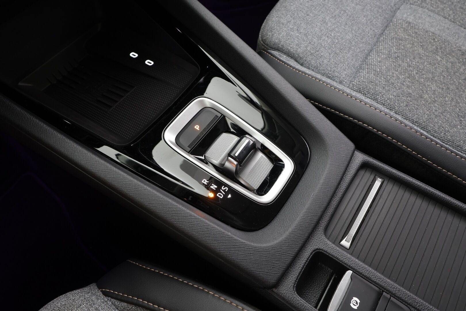 Skoda Octavia 2025 1.5 TSI Style eTEC DSG Autom - | ACC | Skoda crystal Light LED | P.tutkat | Puolinahat | Ratinlämmitys | Keyless | Apple&Android | Merkkihuollettu | Kahdet Renkaat |