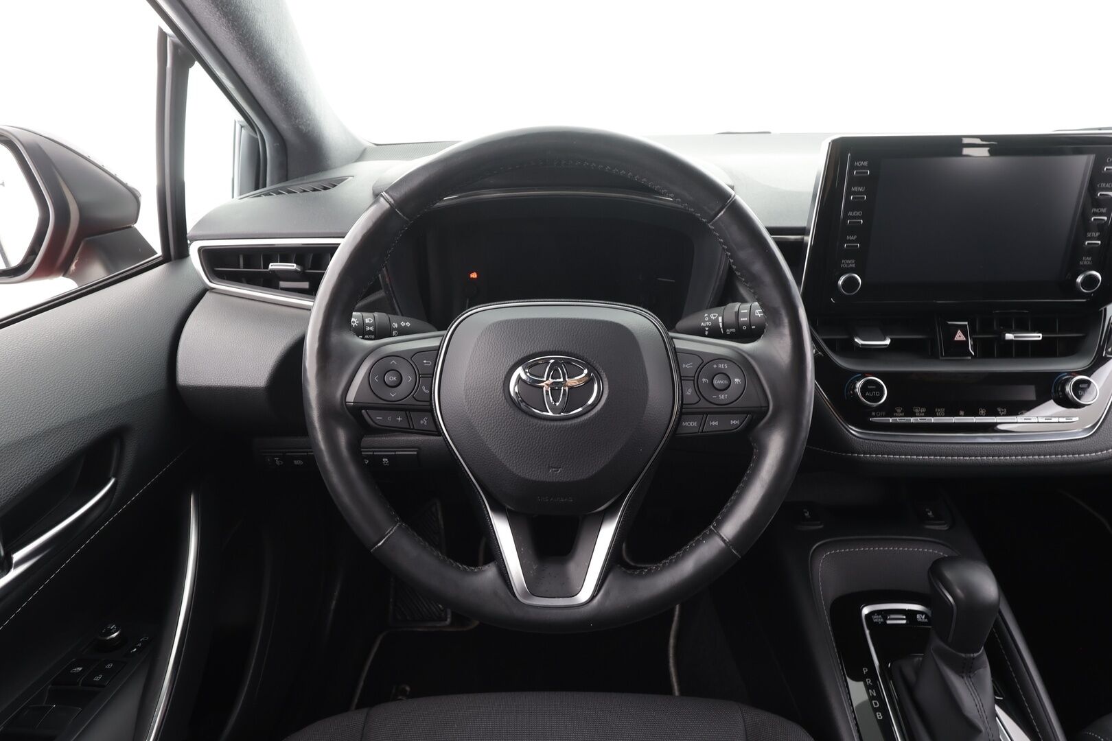 Toyota Corolla 2019 Hatchback 1,8 Hybrid Style - | ACC | Koukku | Bi-tone | LED | P.kamera | LTA | RSA | PCS | BT | Lämm. ratti | Aut. pitkät | Aut. ilmastointi | 2x renkaat | Huoltokirja | 