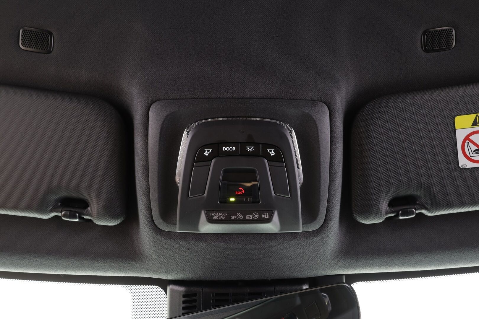 Toyota C-HR 2025 2,0 Plug-in Hybrid Intense Business - | ACC | ILP | Bi-tone | P.kamera | Ohjausapu | BSM | RCTA | Keyless | Navi | LED | Lämm. ratti | Apple & Android | 2x kaapelit | Merkkihuollettu |