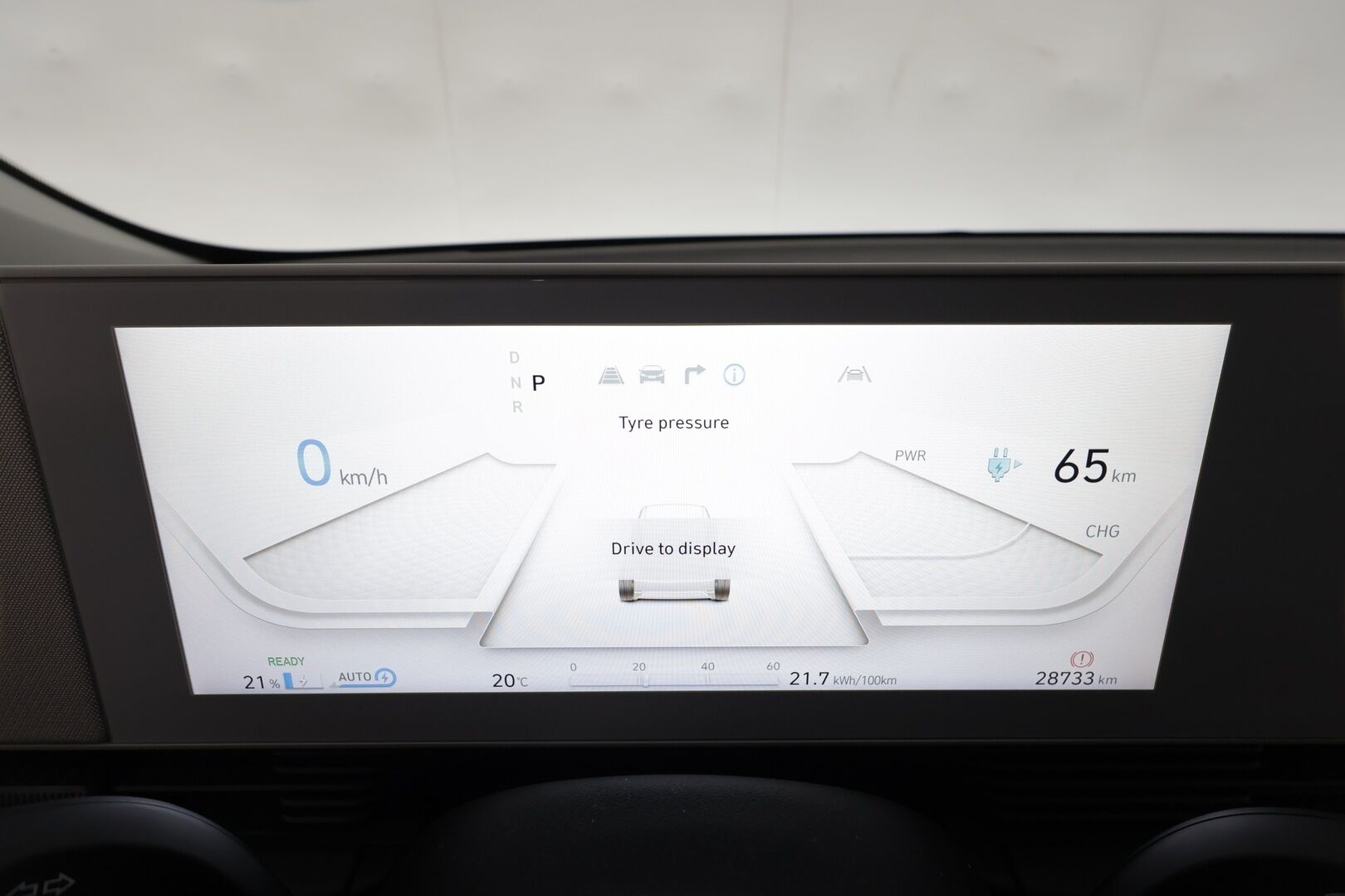 Hyundai IONIQ 5 2022 73 kWh 217 hv Style 5d - | ILP | Koukku | ACC | LED | P.Kamera | Sähköpenkki | Navi |  Kaistavahti | Katveavustin | Keyless | HDA | 2x Latauskaapelit | Merkkihuollot | 