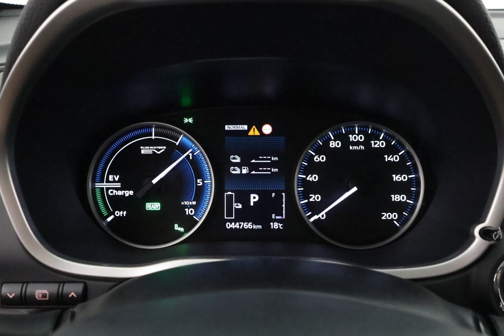 Mitsubishi Eclipse Cross 2022 2.4 PHEV Instyle Plus 4WD - | Koukku | Lasikattoluukku | ACC | 360 | HUD | Sähköpenkit | LED | Kaistavahti | Navi | Katveavustin | Keyless | Kahdet renkaat | Merkkihuollot |