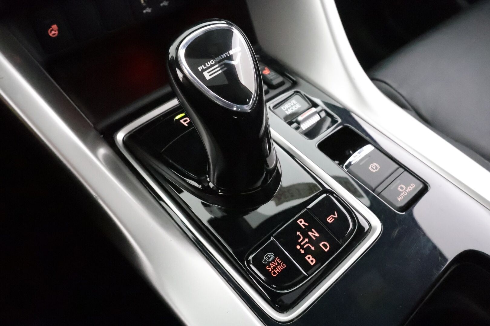 Mitsubishi Eclipse Cross 2022 2.4 PHEV Instyle Plus 4WD - | Koukku | Lasikattoluukku | ACC | 360 | HUD | Sähköpenkit | LED | Kaistavahti | Navi | Katveavustin | Keyless | Kahdet renkaat | Merkkihuollot |